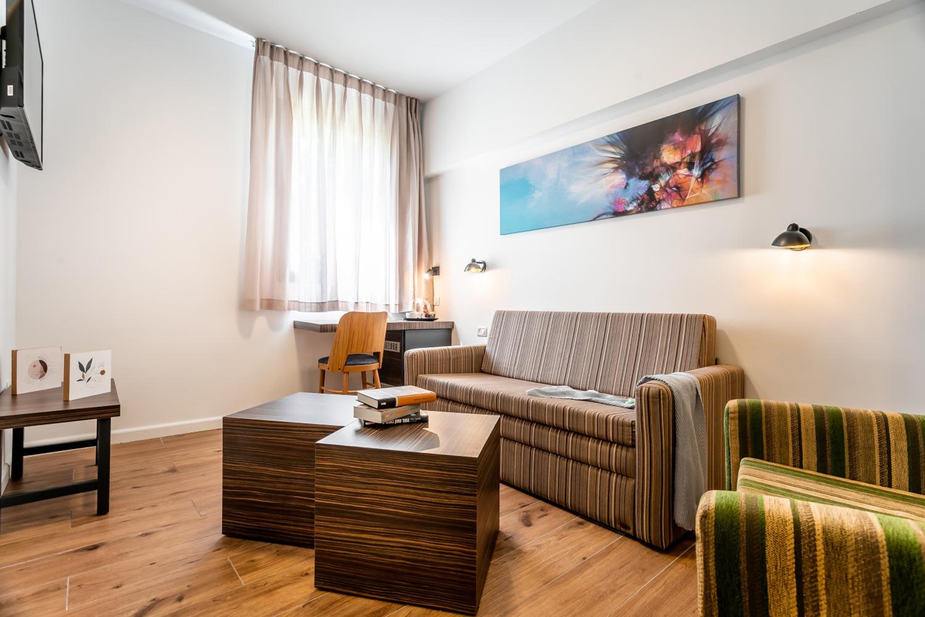 Superior Double Room - Photo 8