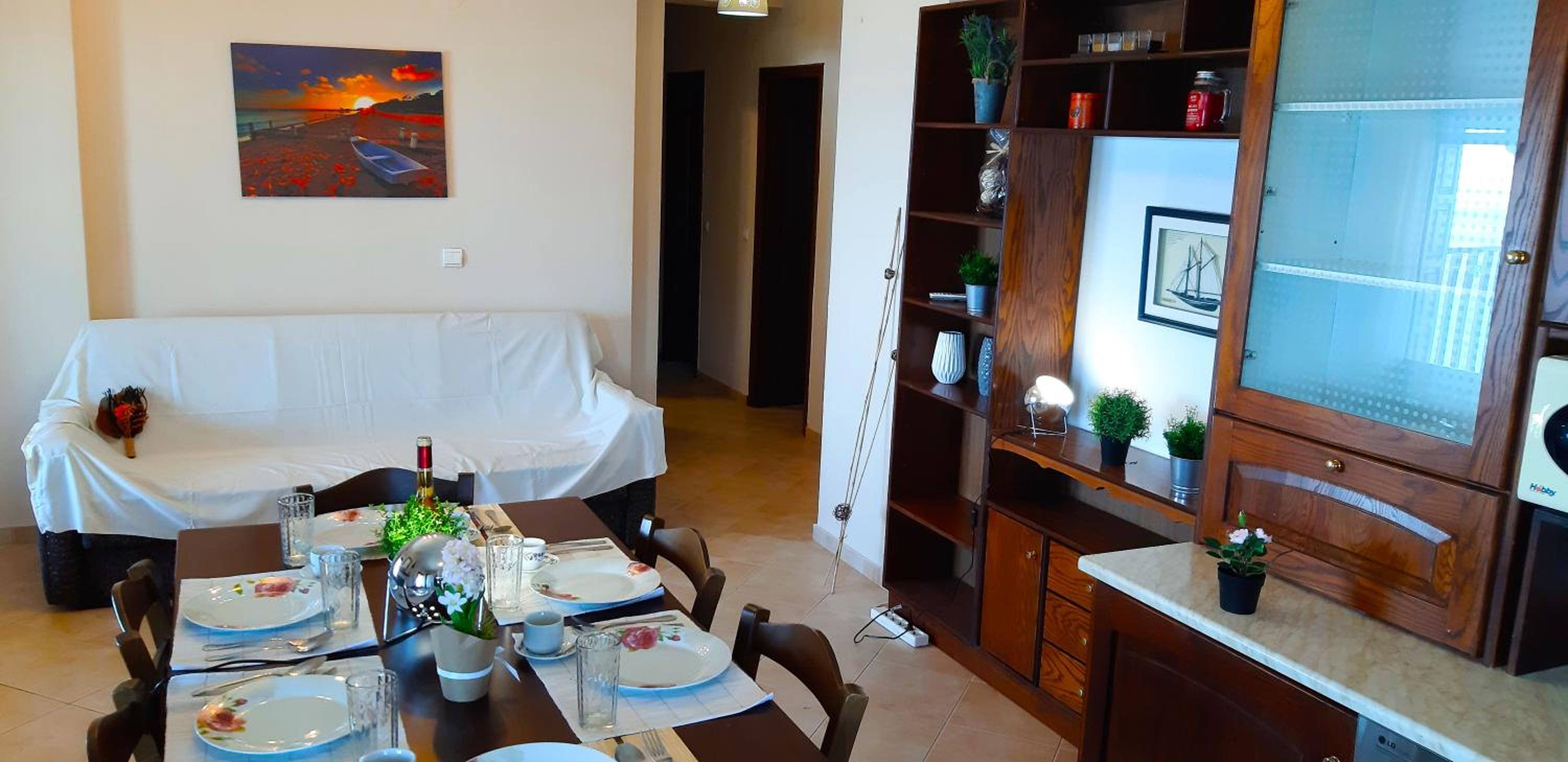 Apartment with Sea View - Photo 2
