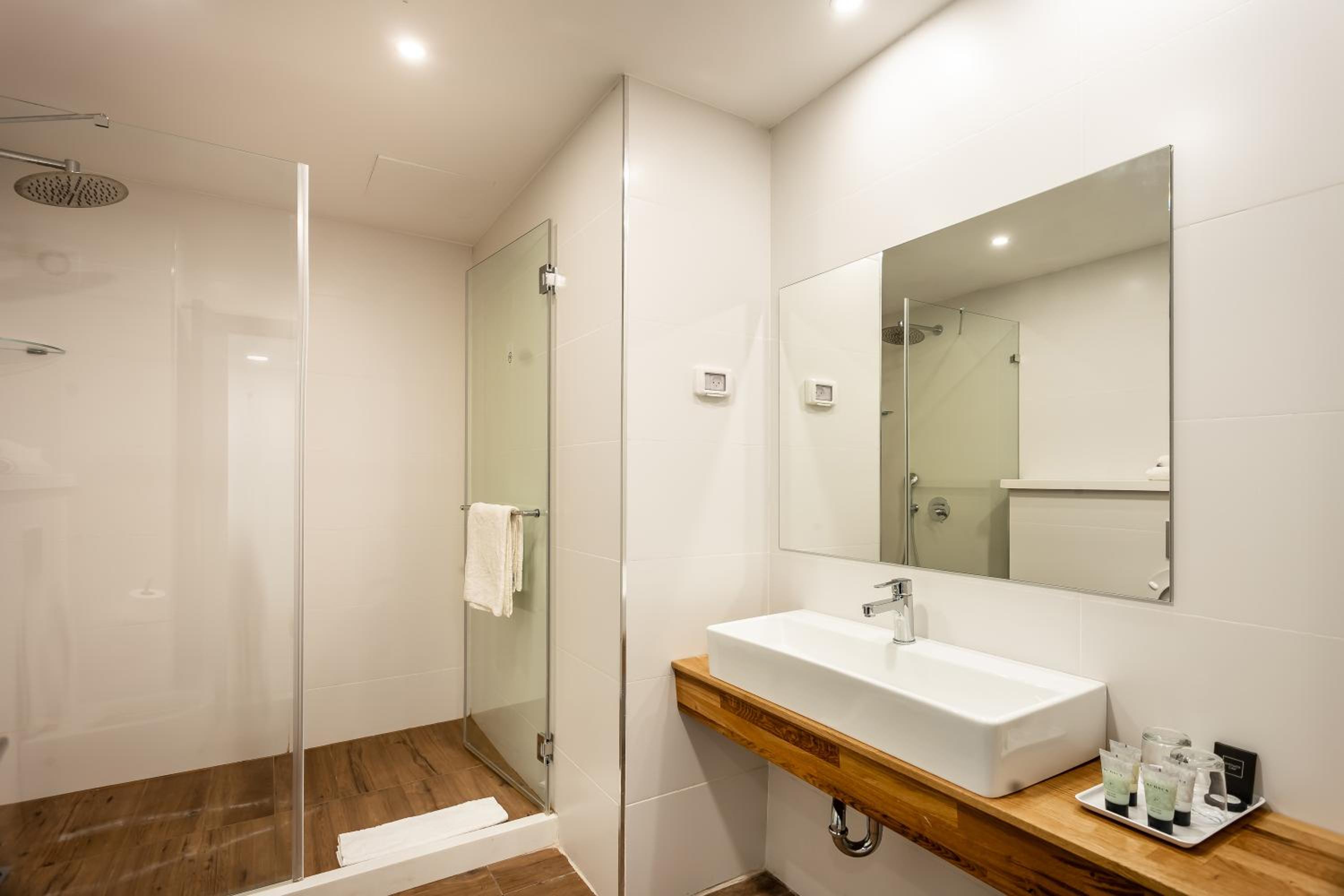 Superior Double Room - Photo 4