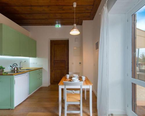 Apartment photo 3