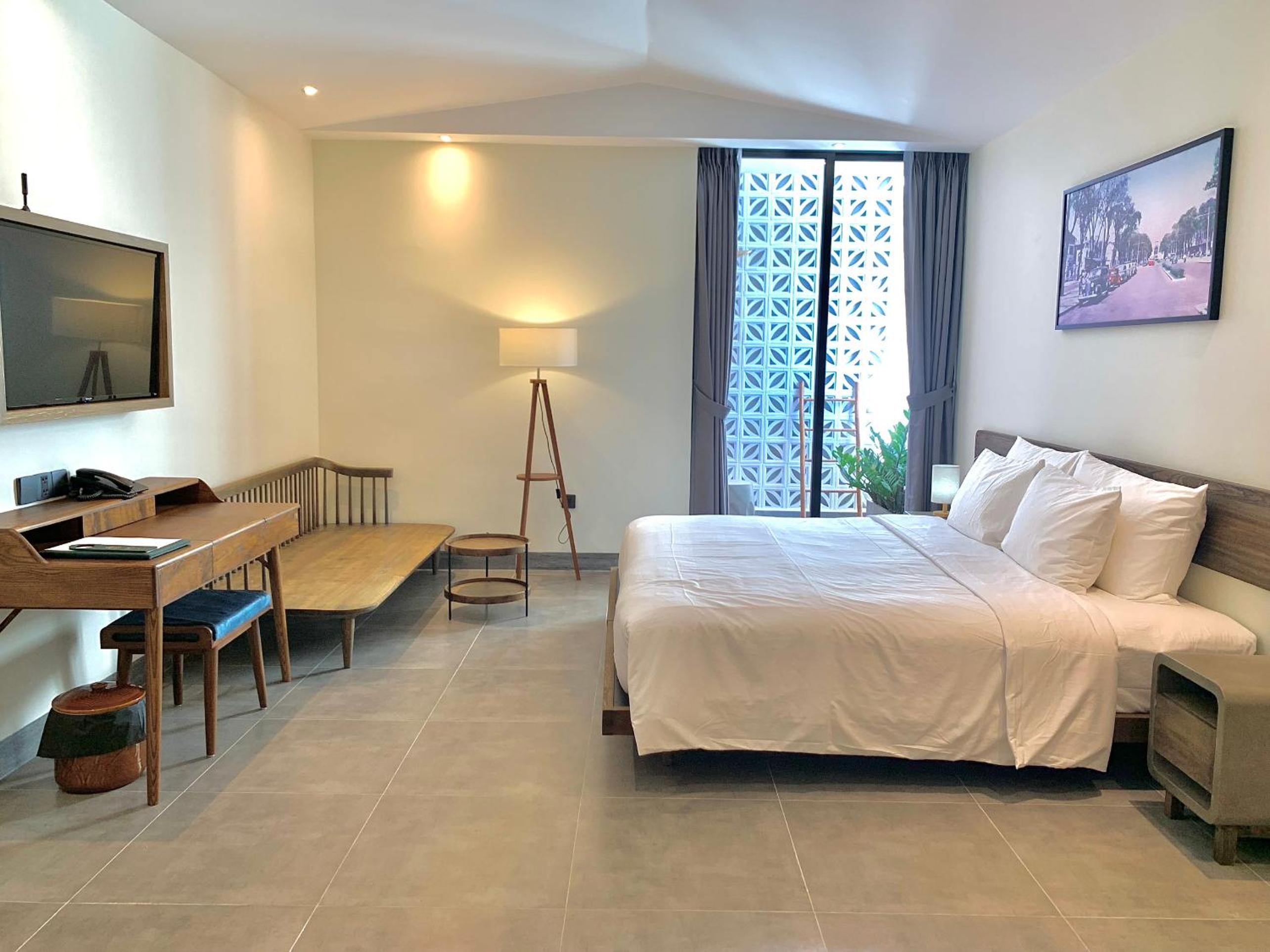 Standard Suite - Photo 1