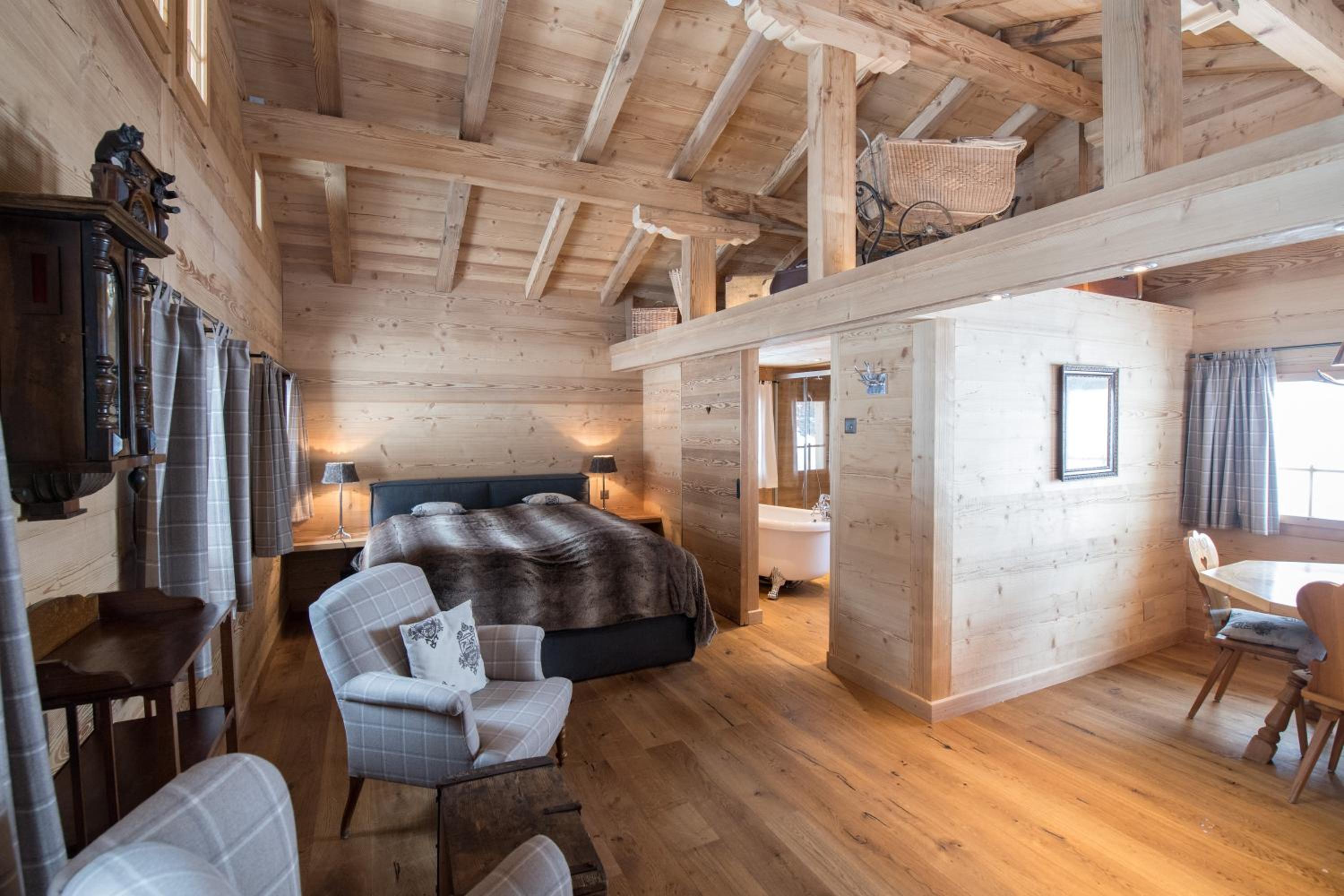 Junior Suite - Photo 1