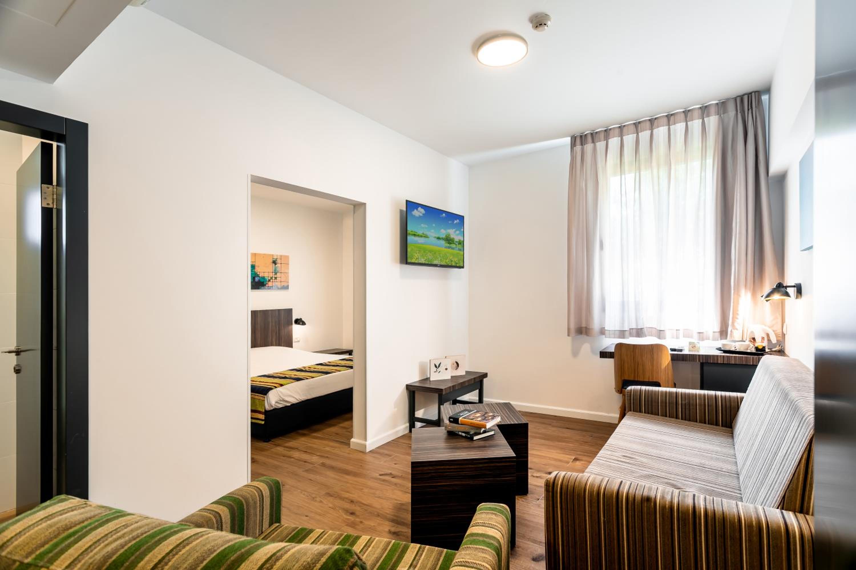 Superior Double Room - Photo 2