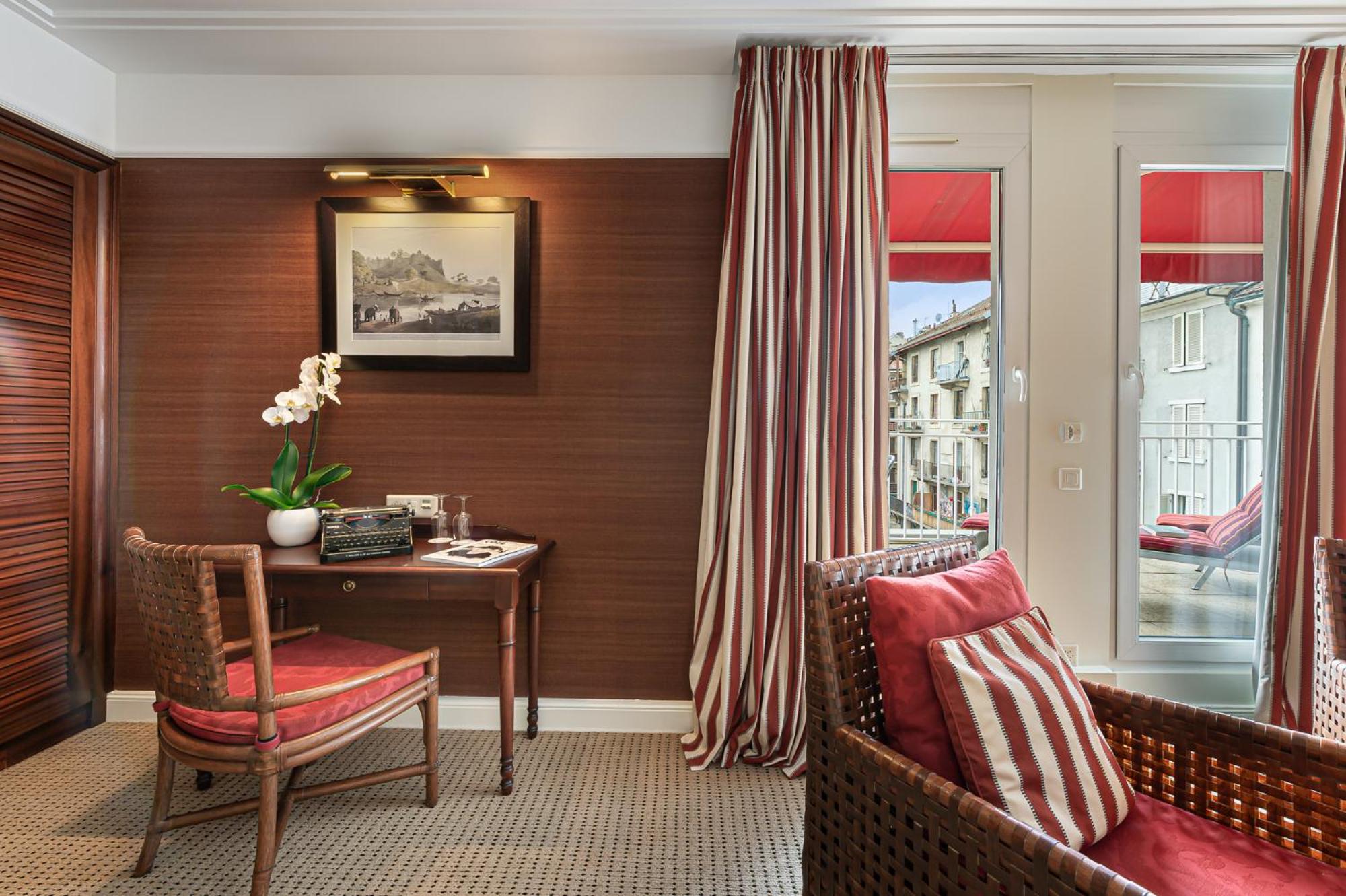 Junior Suite with Terrace thumbnail 5