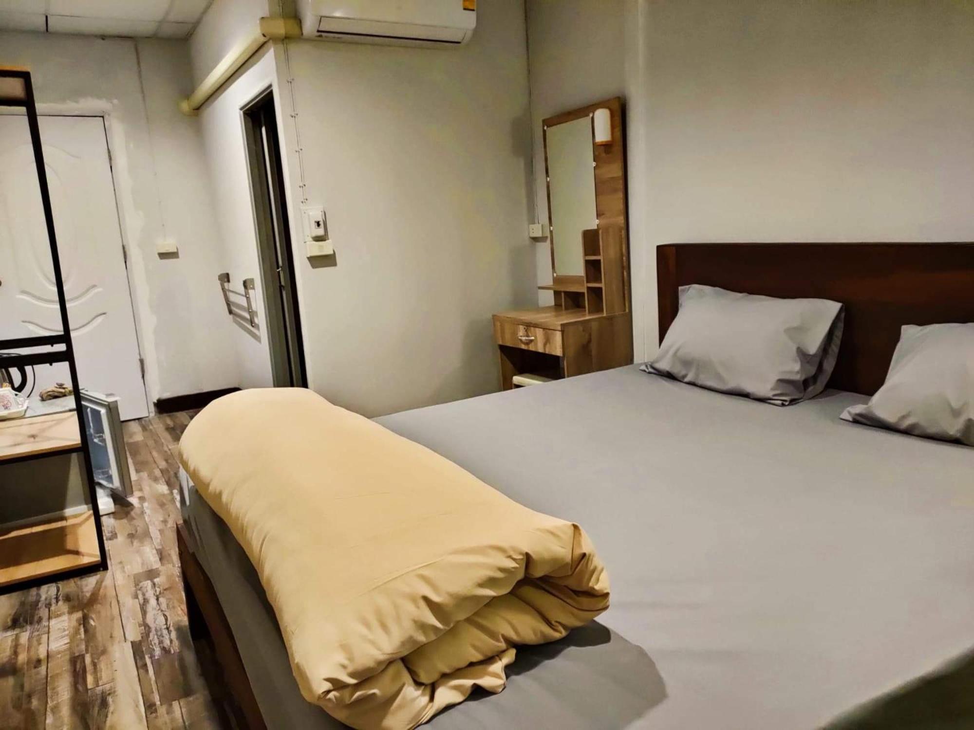 Queen Room with Mountain View - Air conditioning  - Photo 4