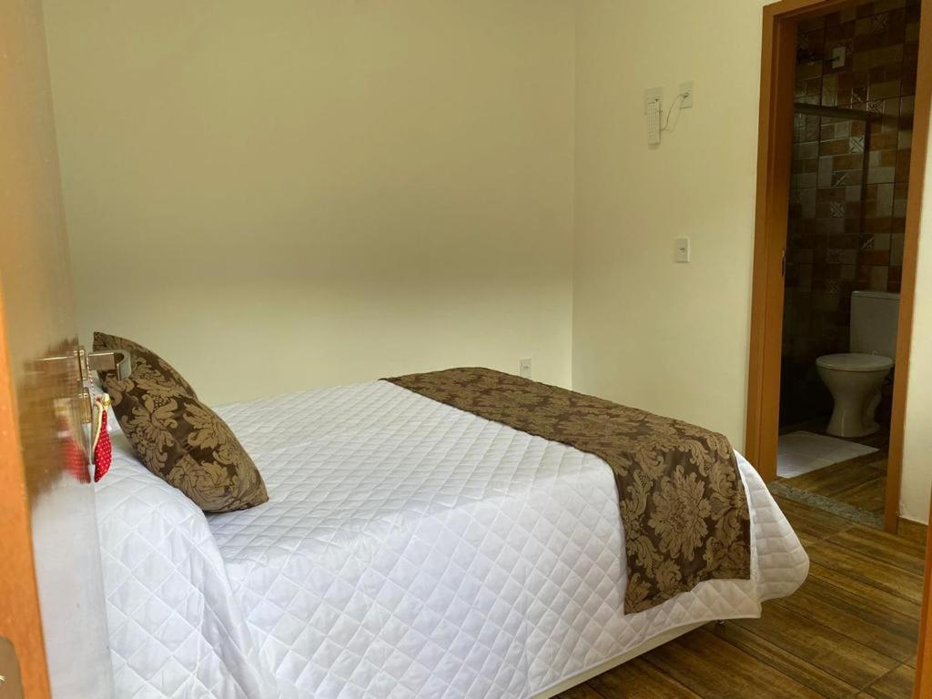 Double Room - Photo 4