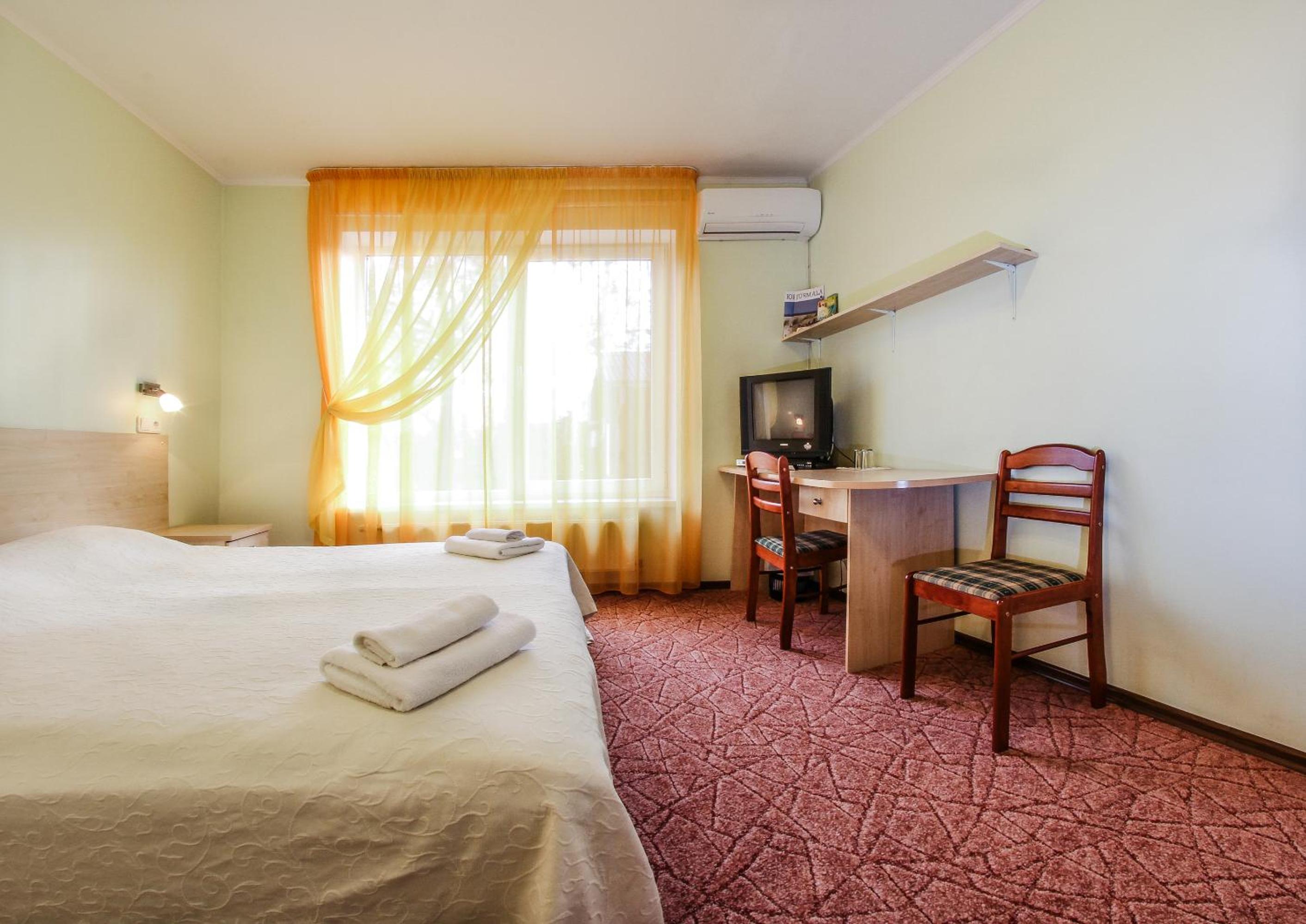 Budget Double or Twin Room - Photo 1