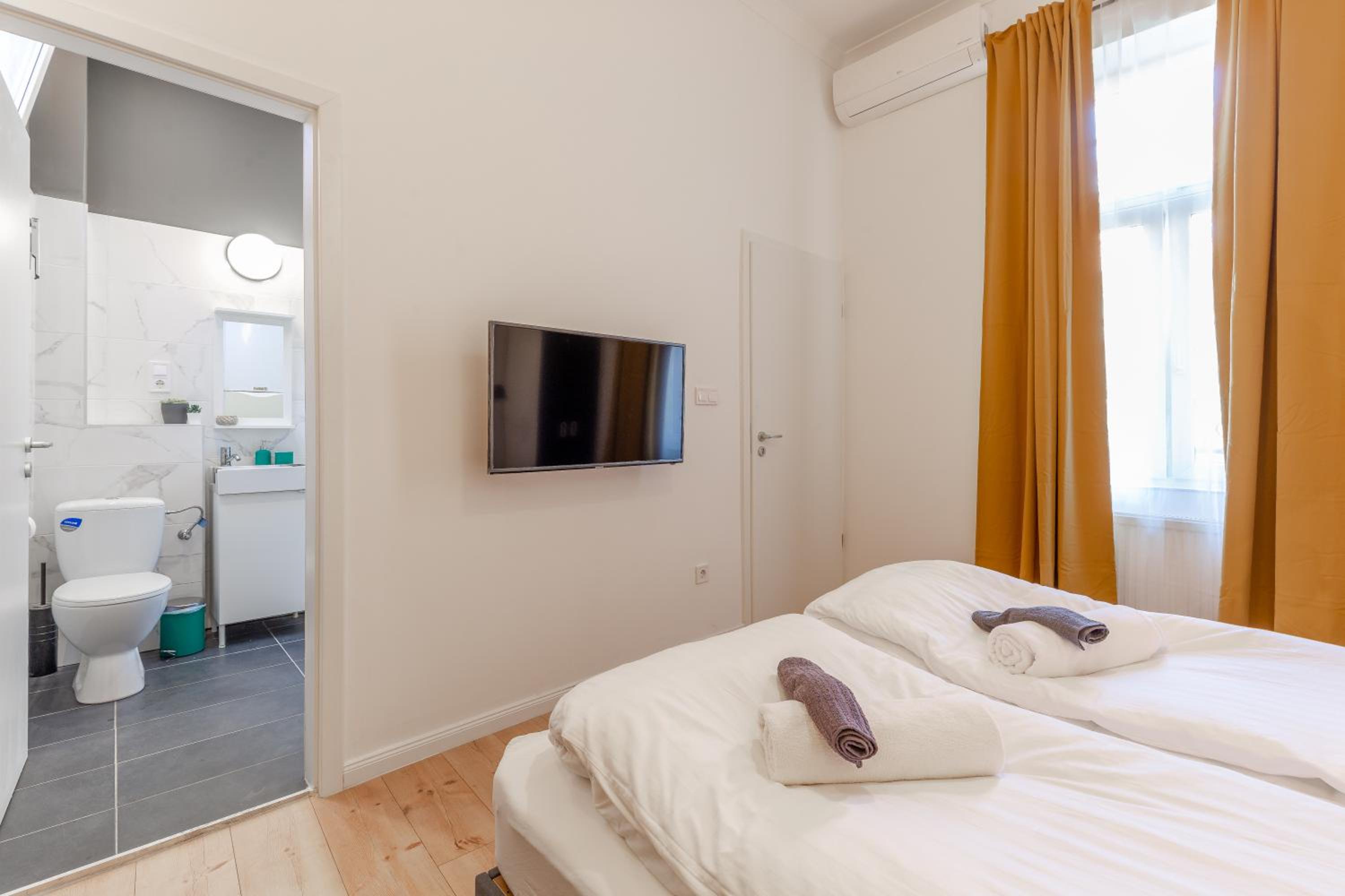 Standard Apartment - Photo 7