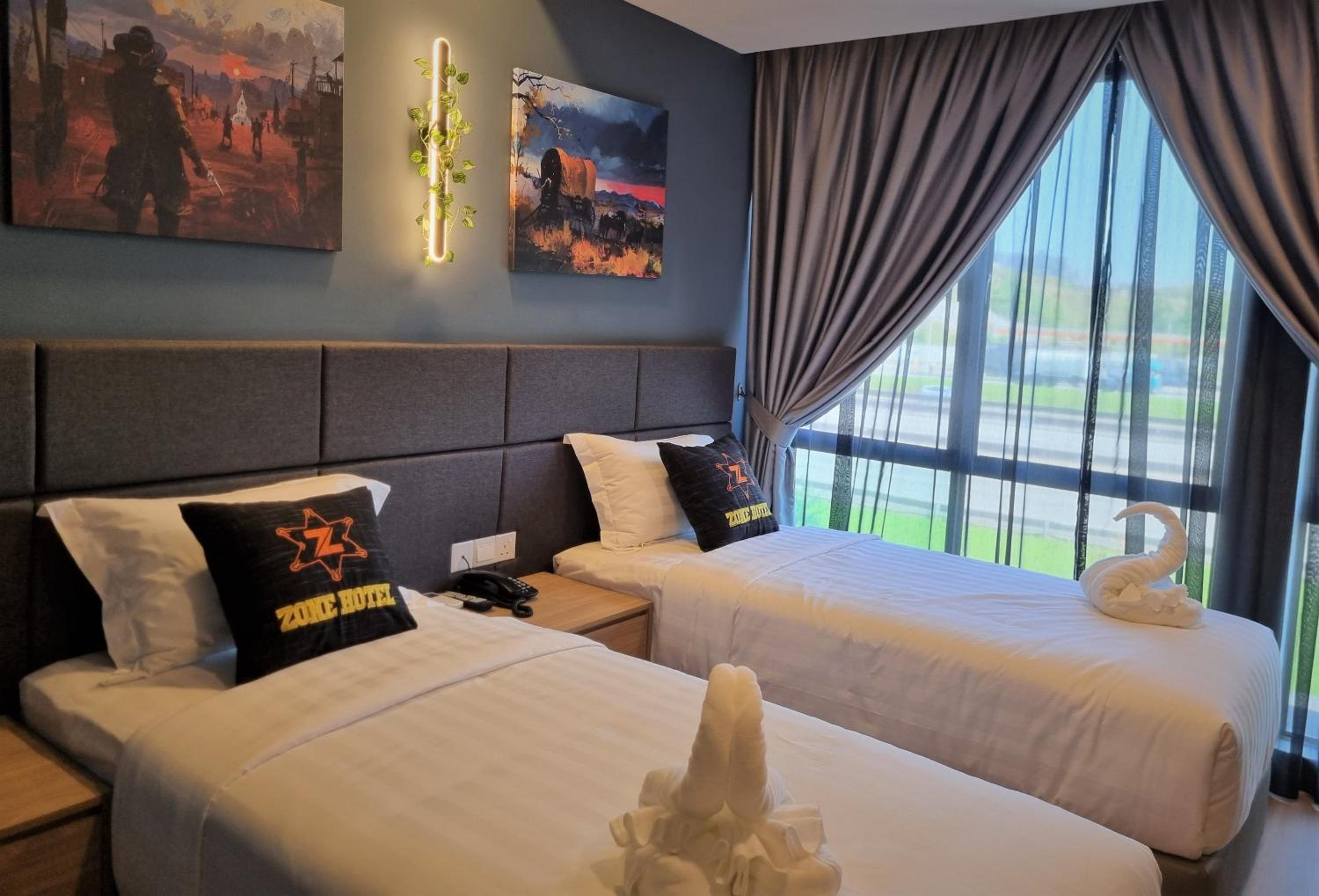 Superior Twin Room - Photo 1