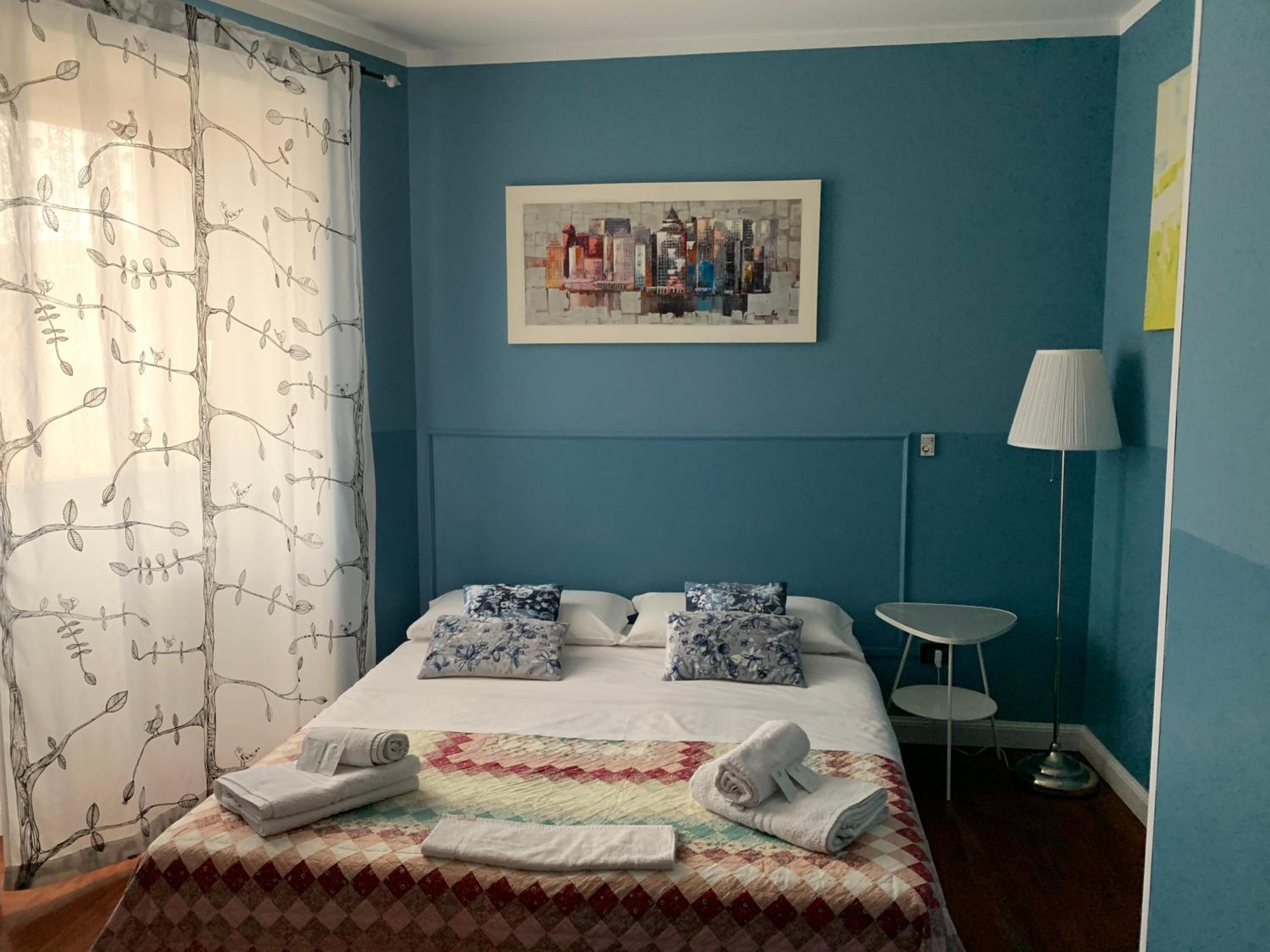 Standard Double Room with Shared Bathroom