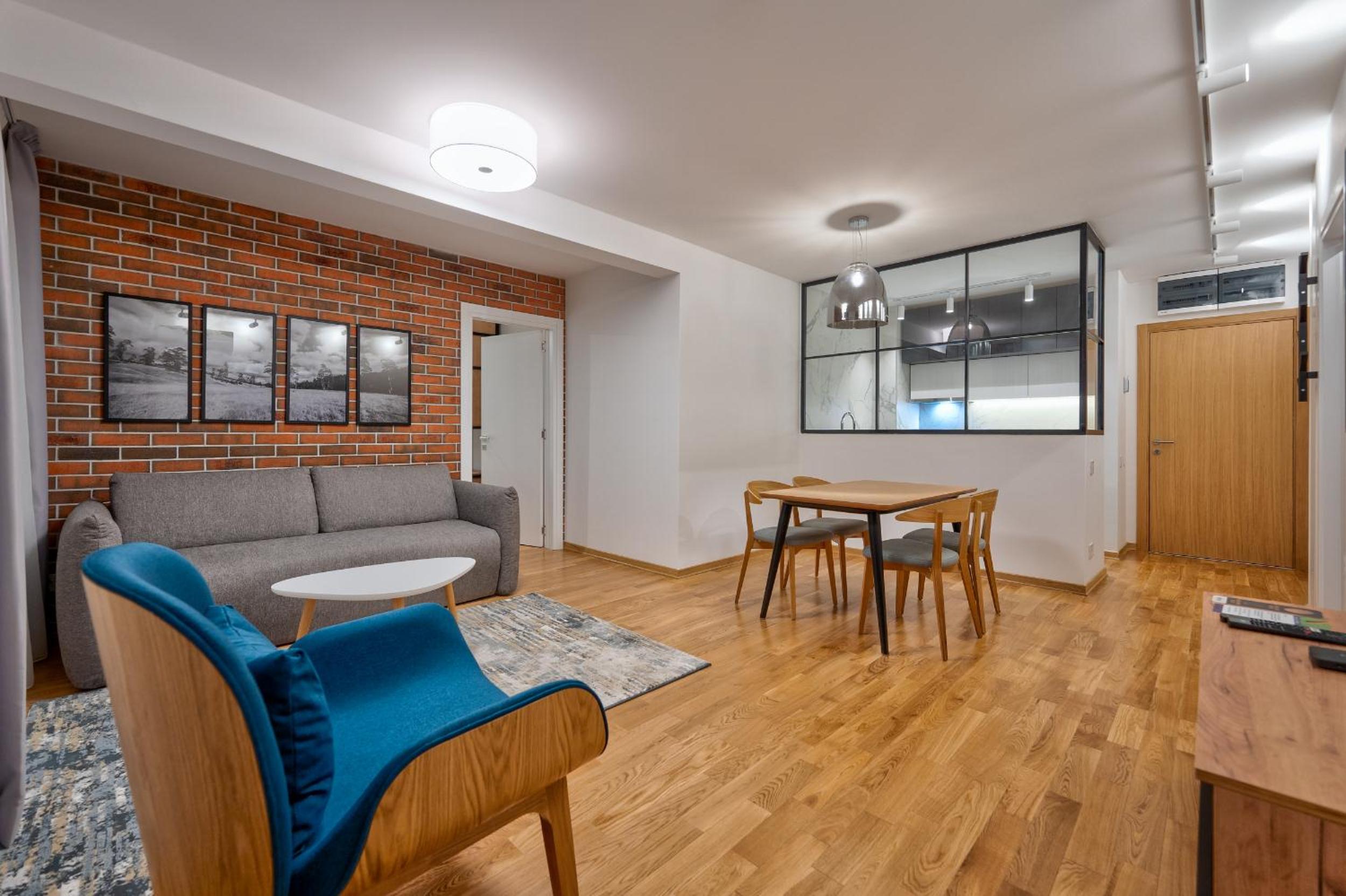 Two-Bedroom Apartment - Photo 4