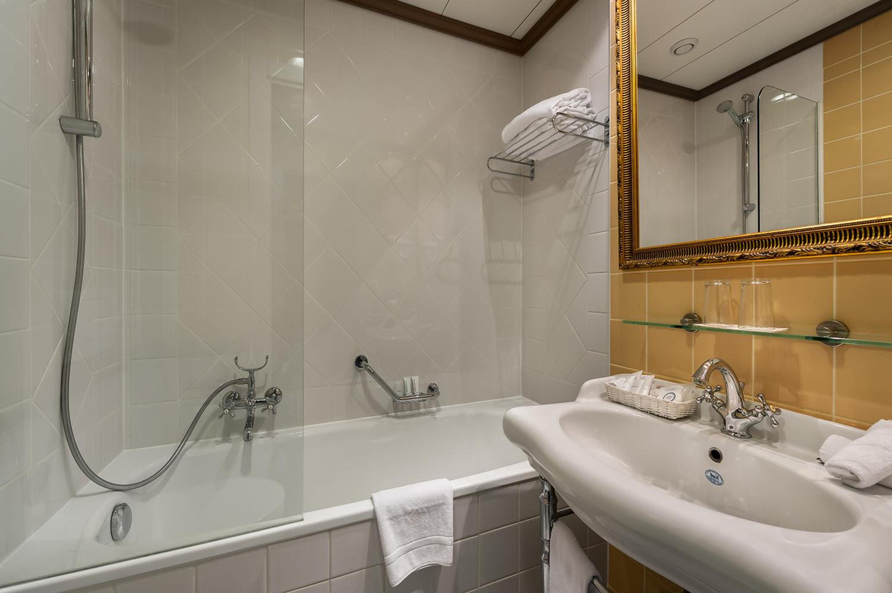 Executive Triple Room