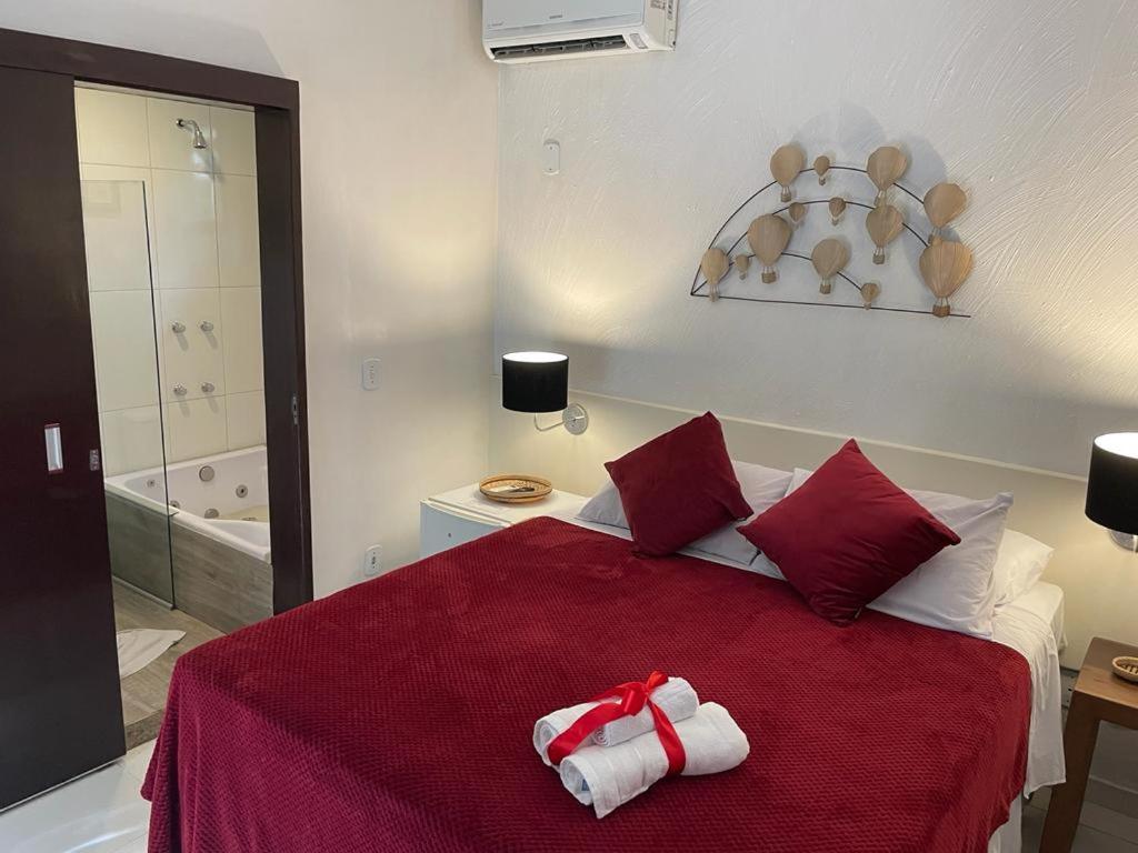 Queen Room with Spa Bath