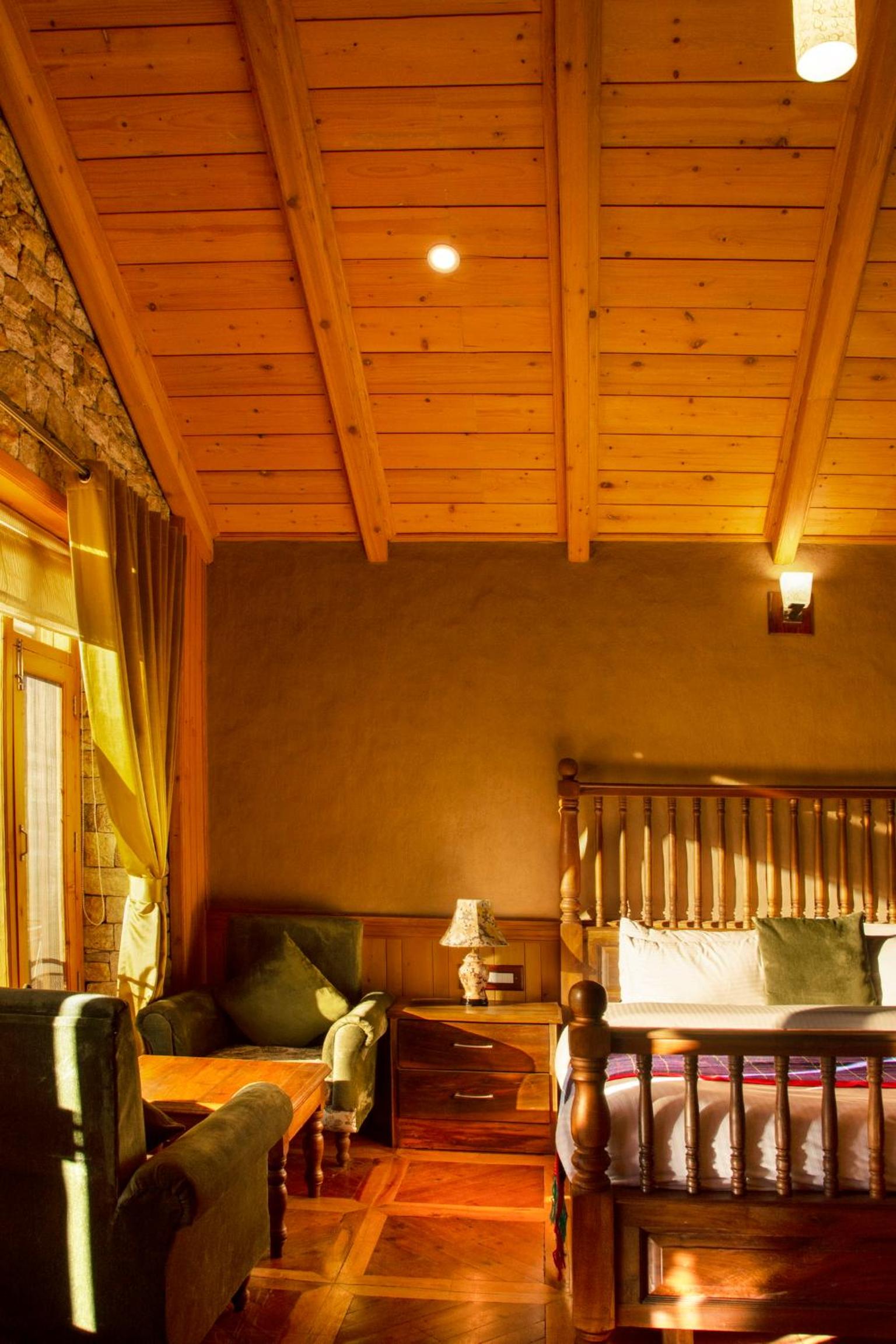 Royal Double Room - Photo 11