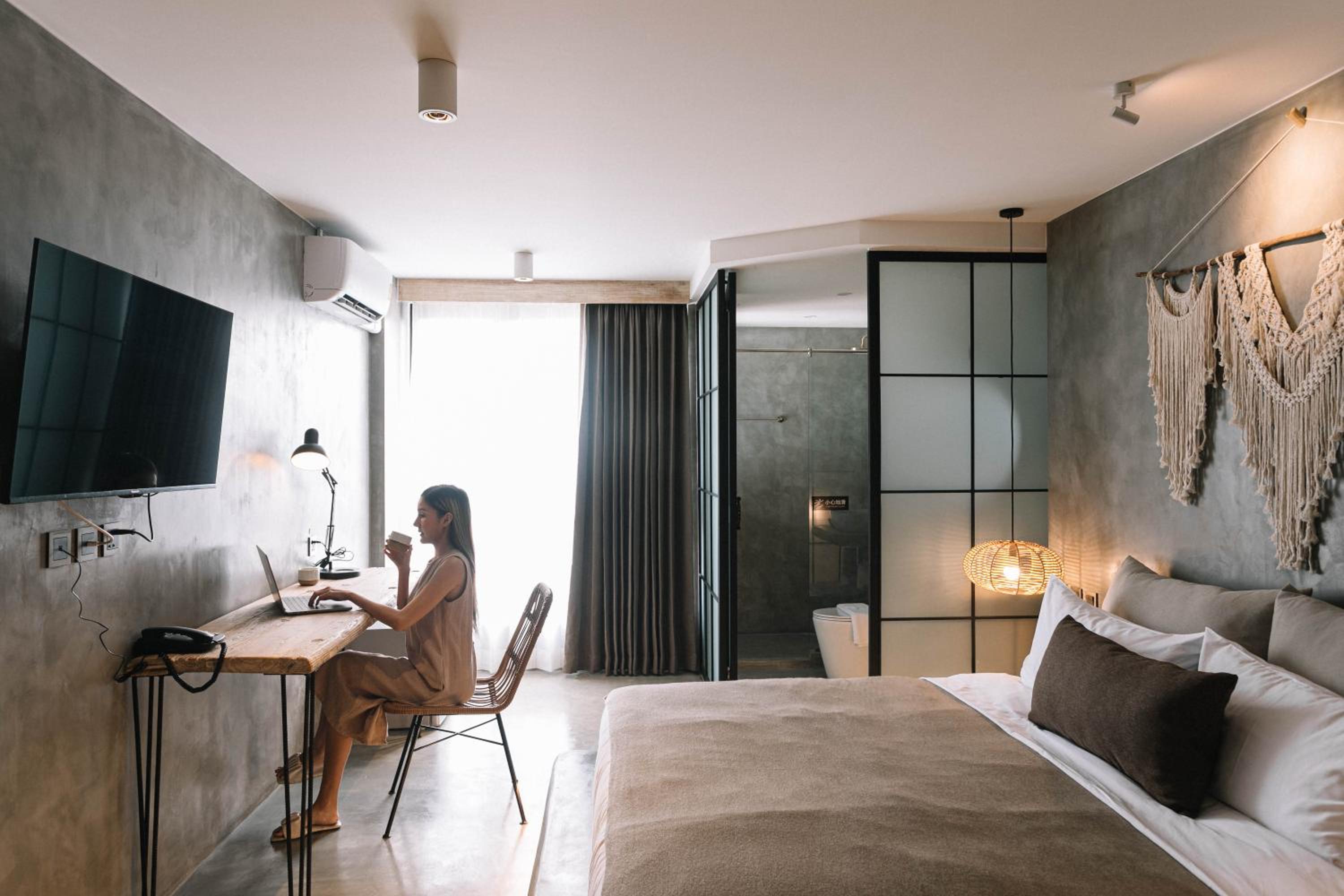 Standard Double Room - Photo 4