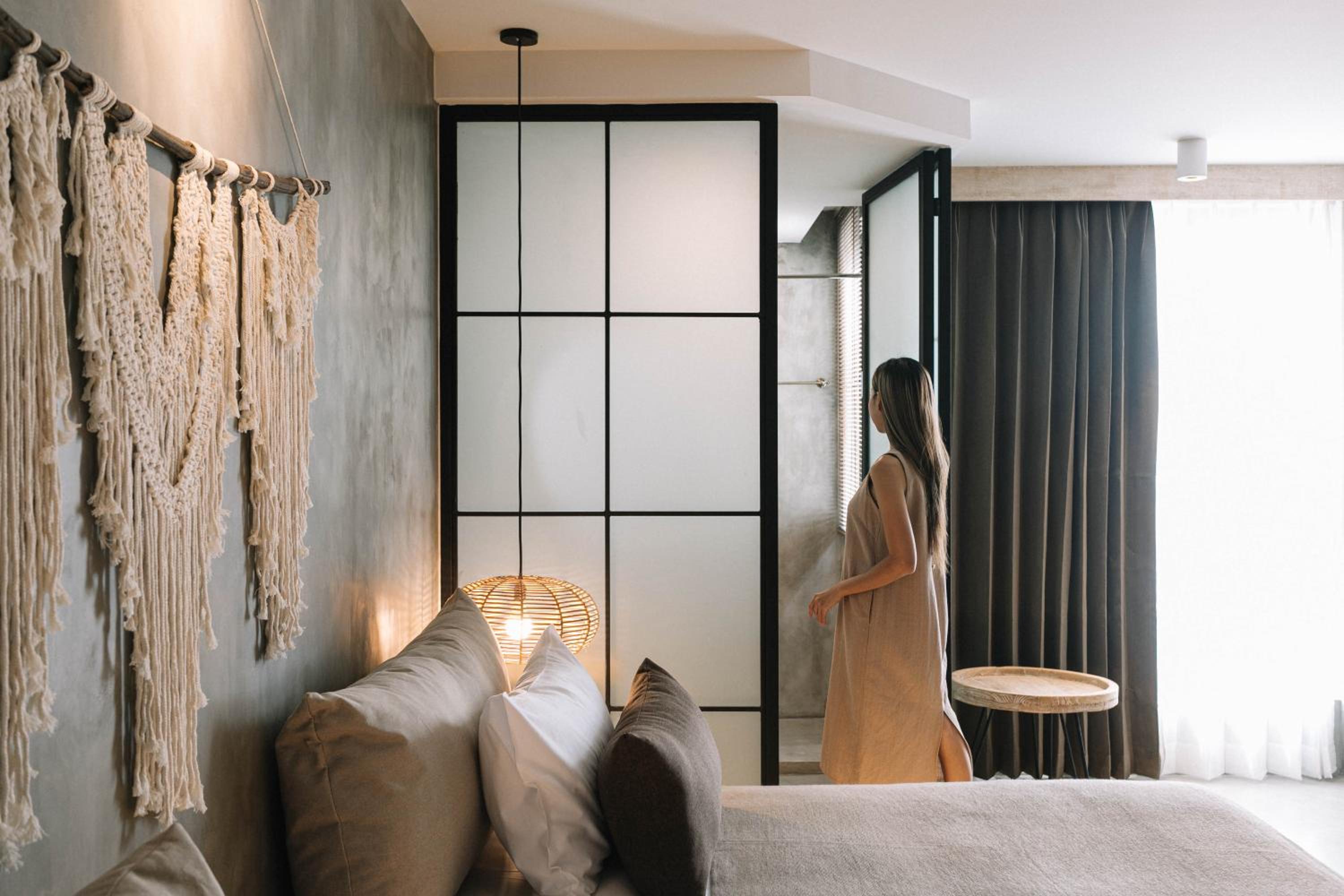 Standard Twin Room - Photo 2