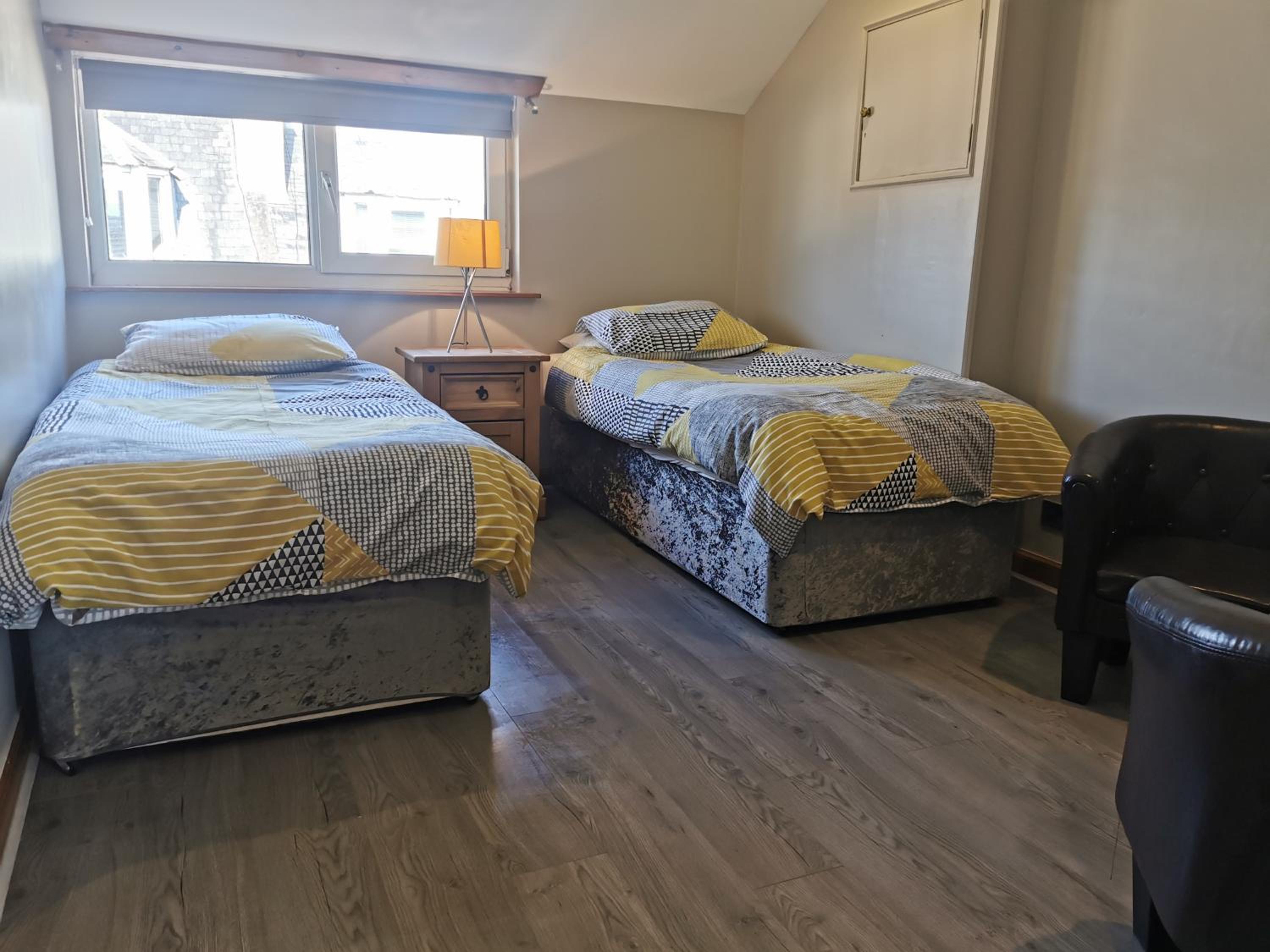 Standard Twin Room photo 2