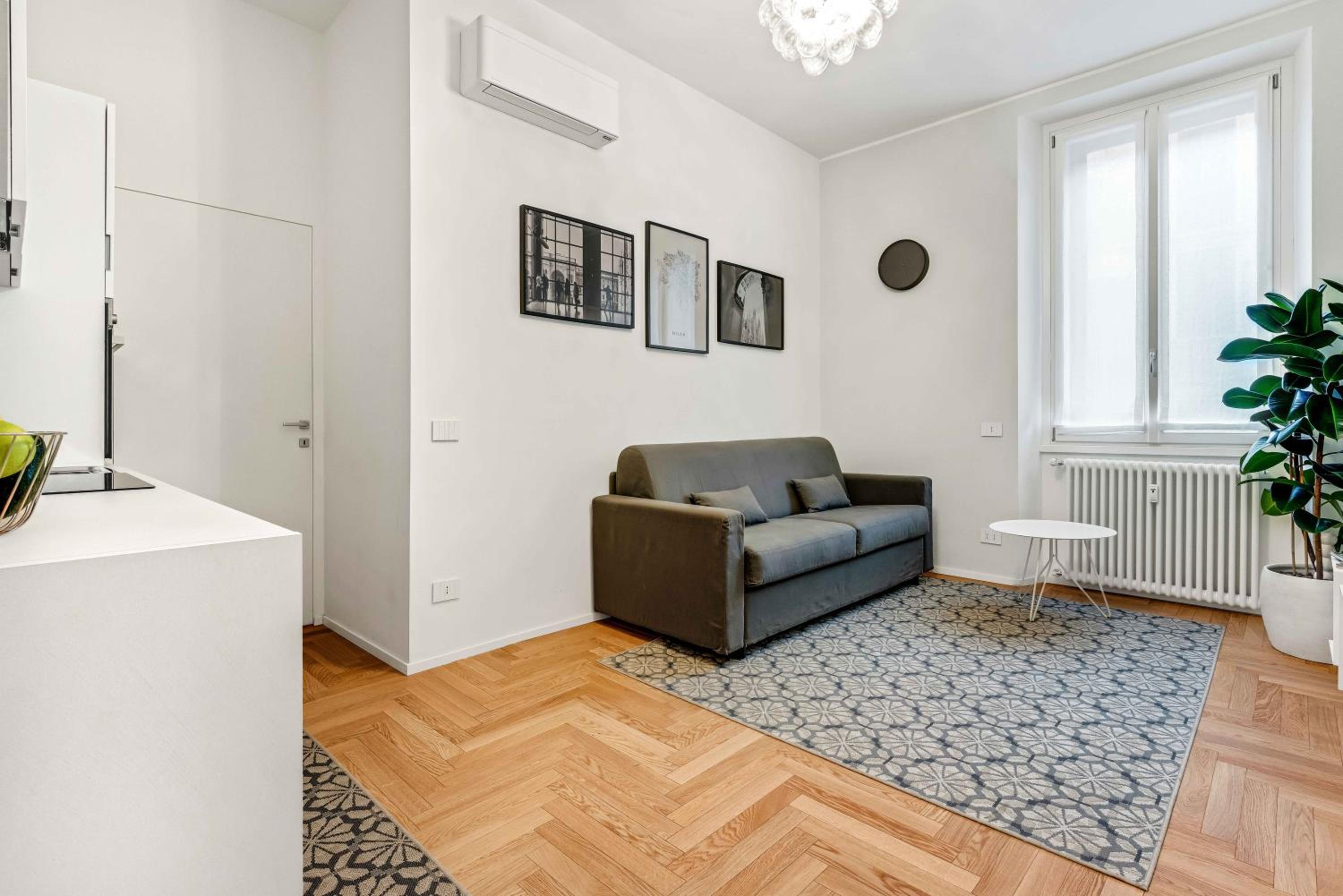 One-Bedroom Apartment