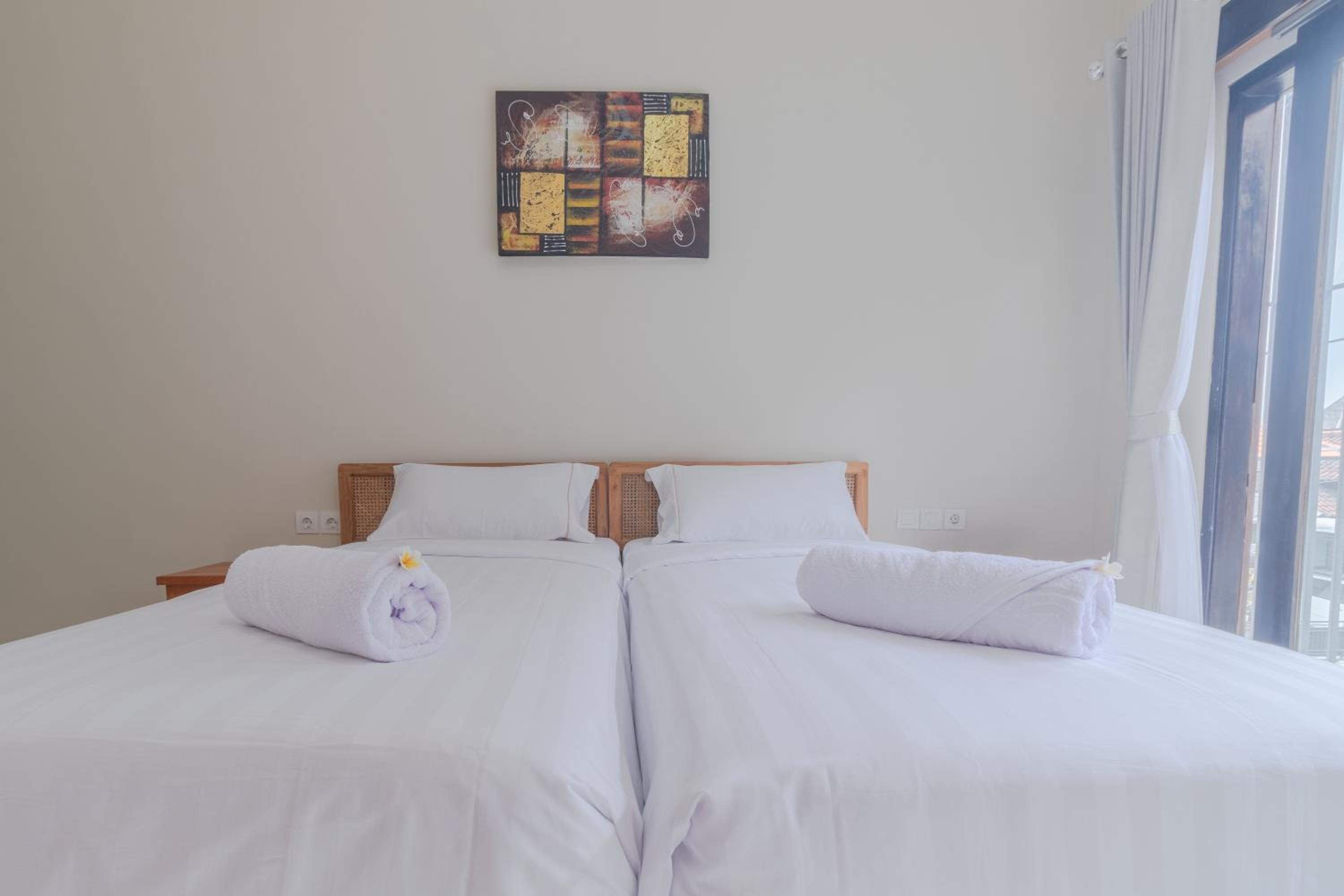 Deluxe Twin Room - Photo 40