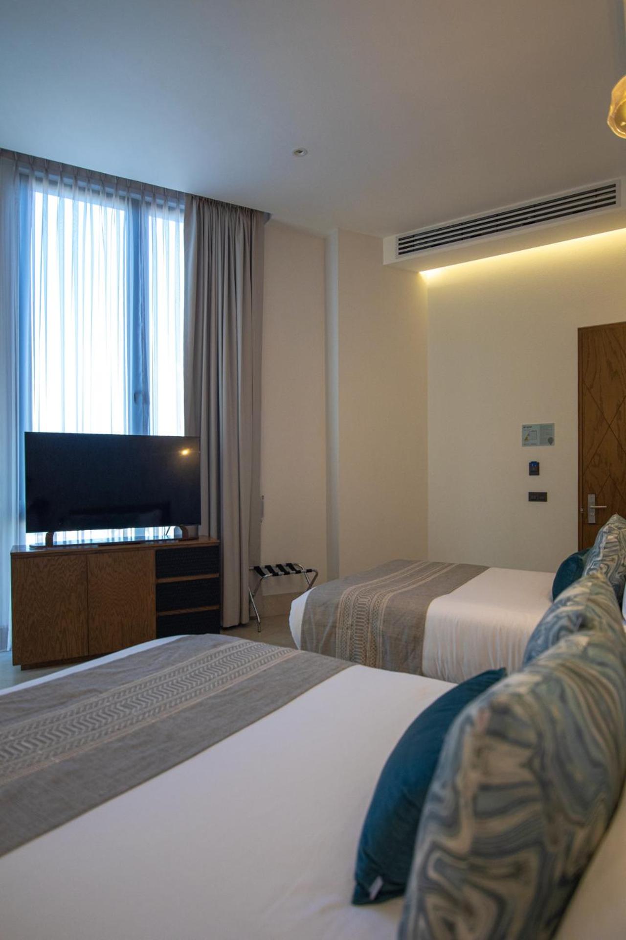 Junior Suite - Photo 2
