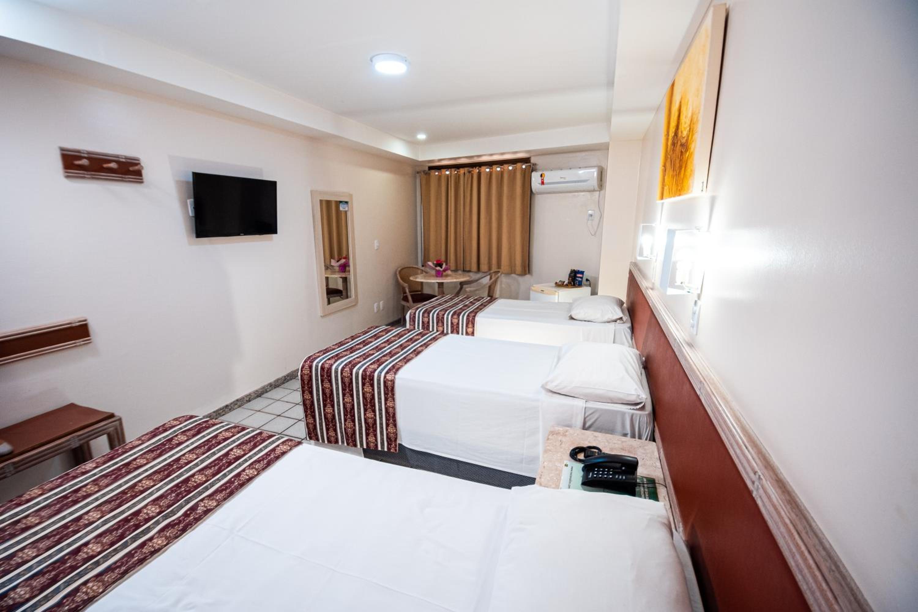 Standard Triple Room - Photo 2