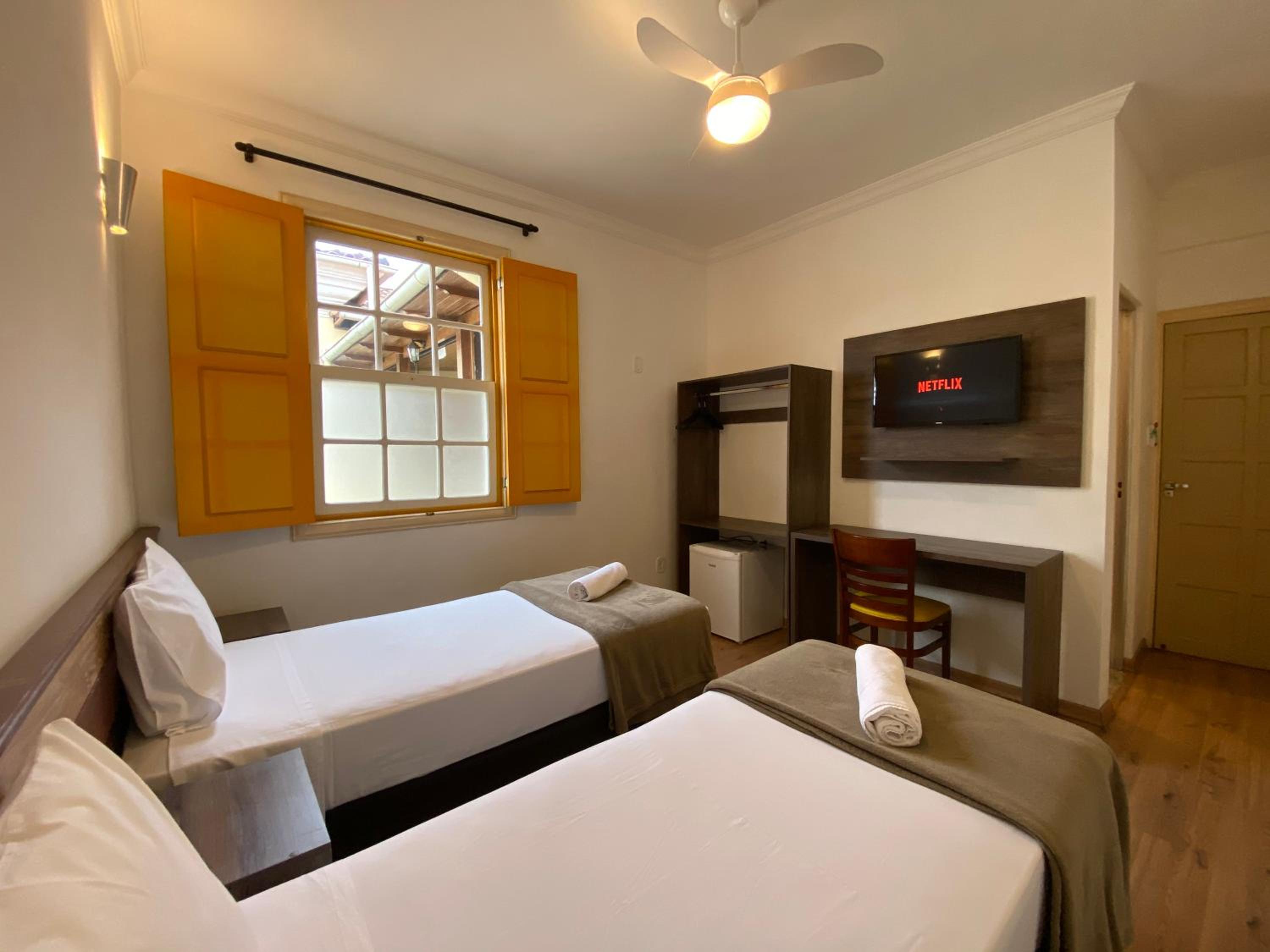 Quarto Duplo  sem  Varanda photo 2