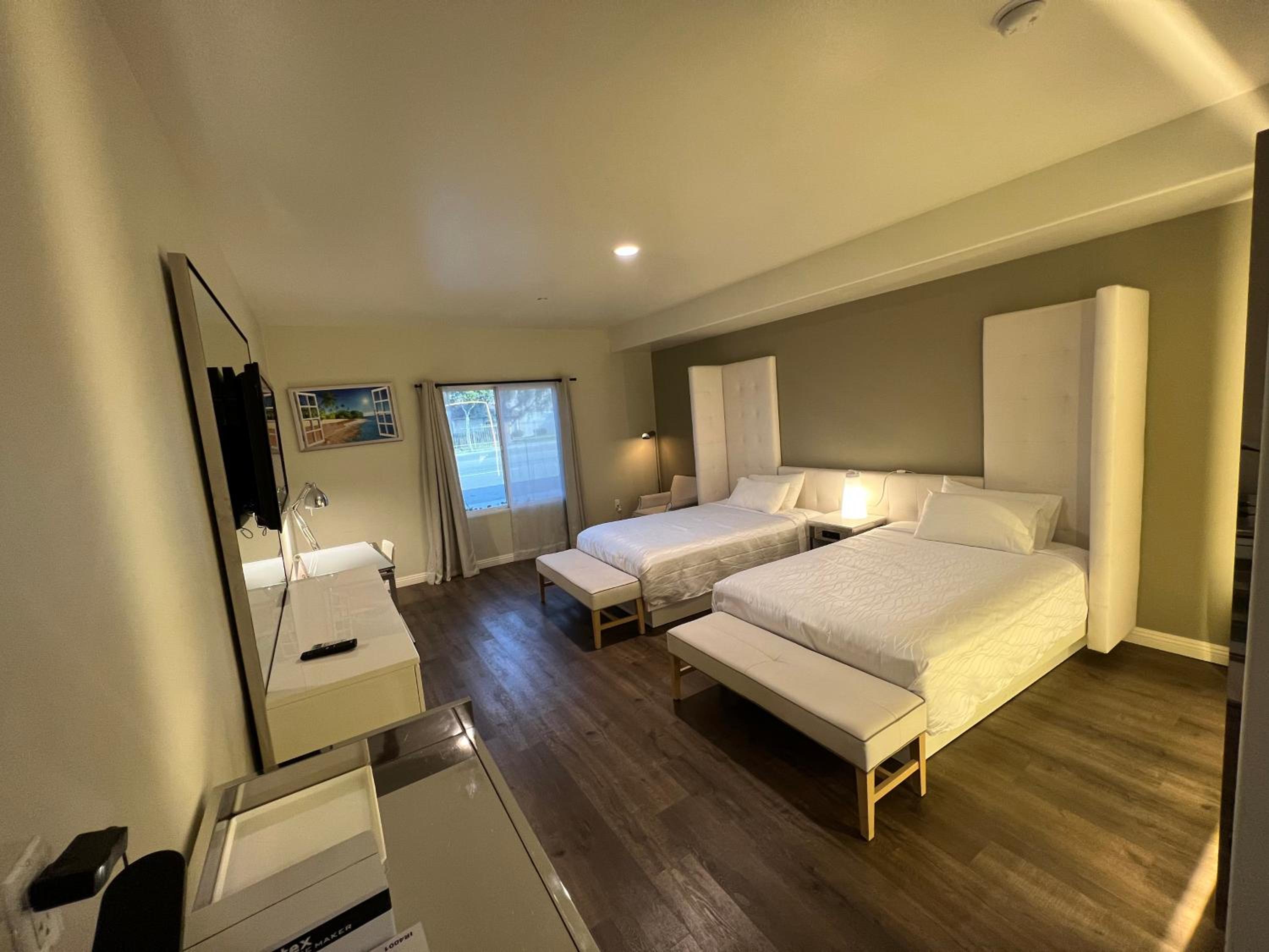 Deluxe Double Room - Photo 5