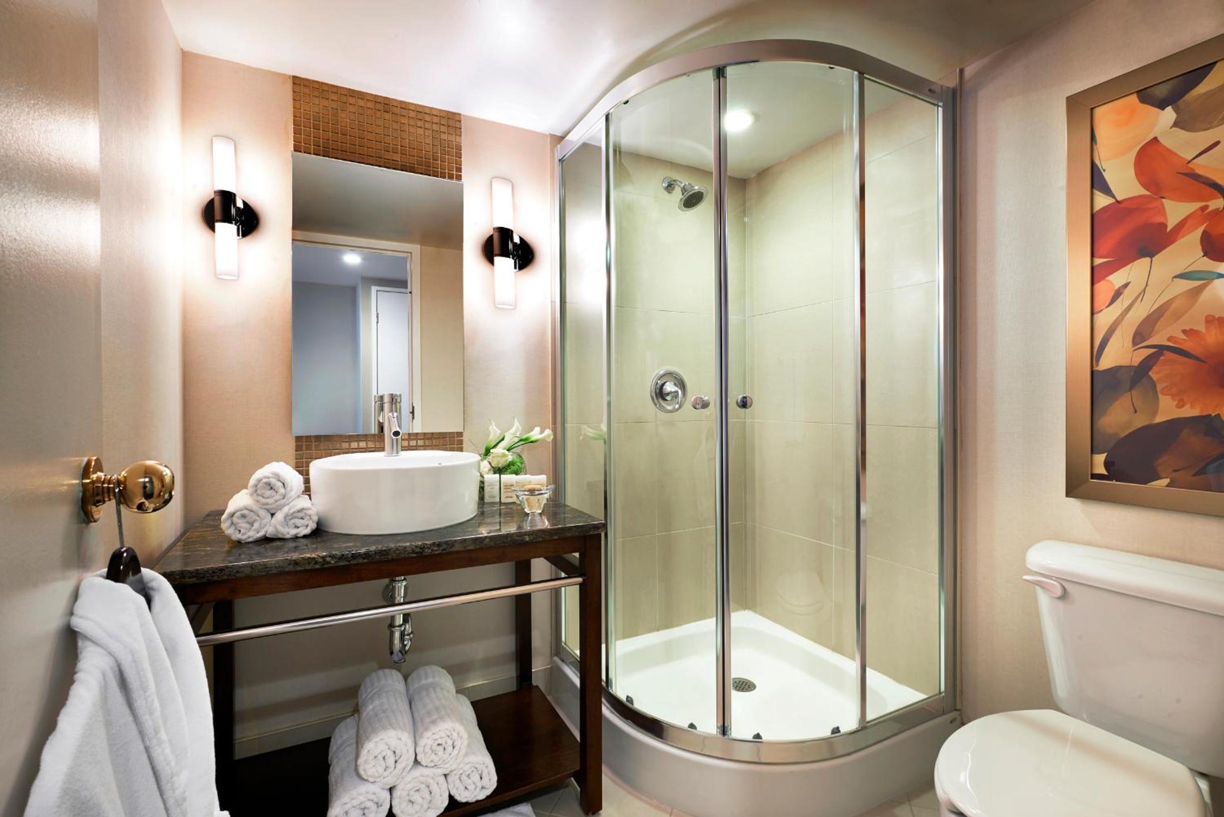 King Suite with Sofa Bed