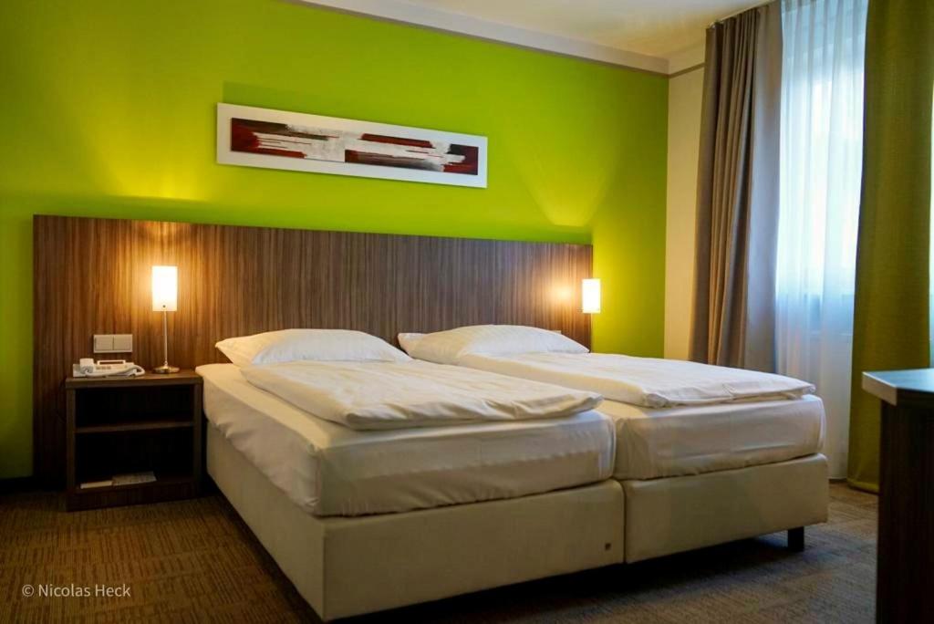 Standard Suite - Photo 5