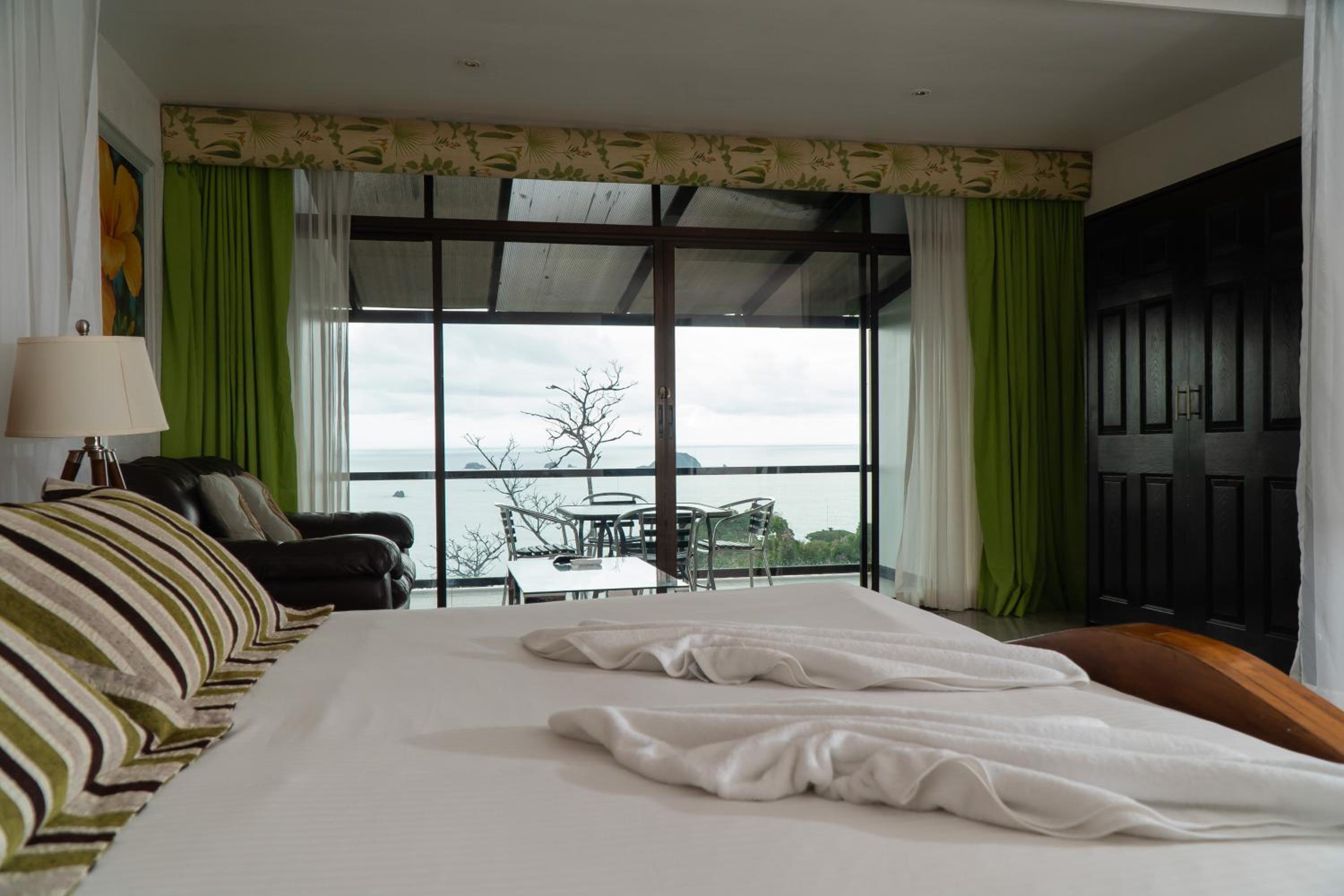 Superior Room Ocean View photo 2