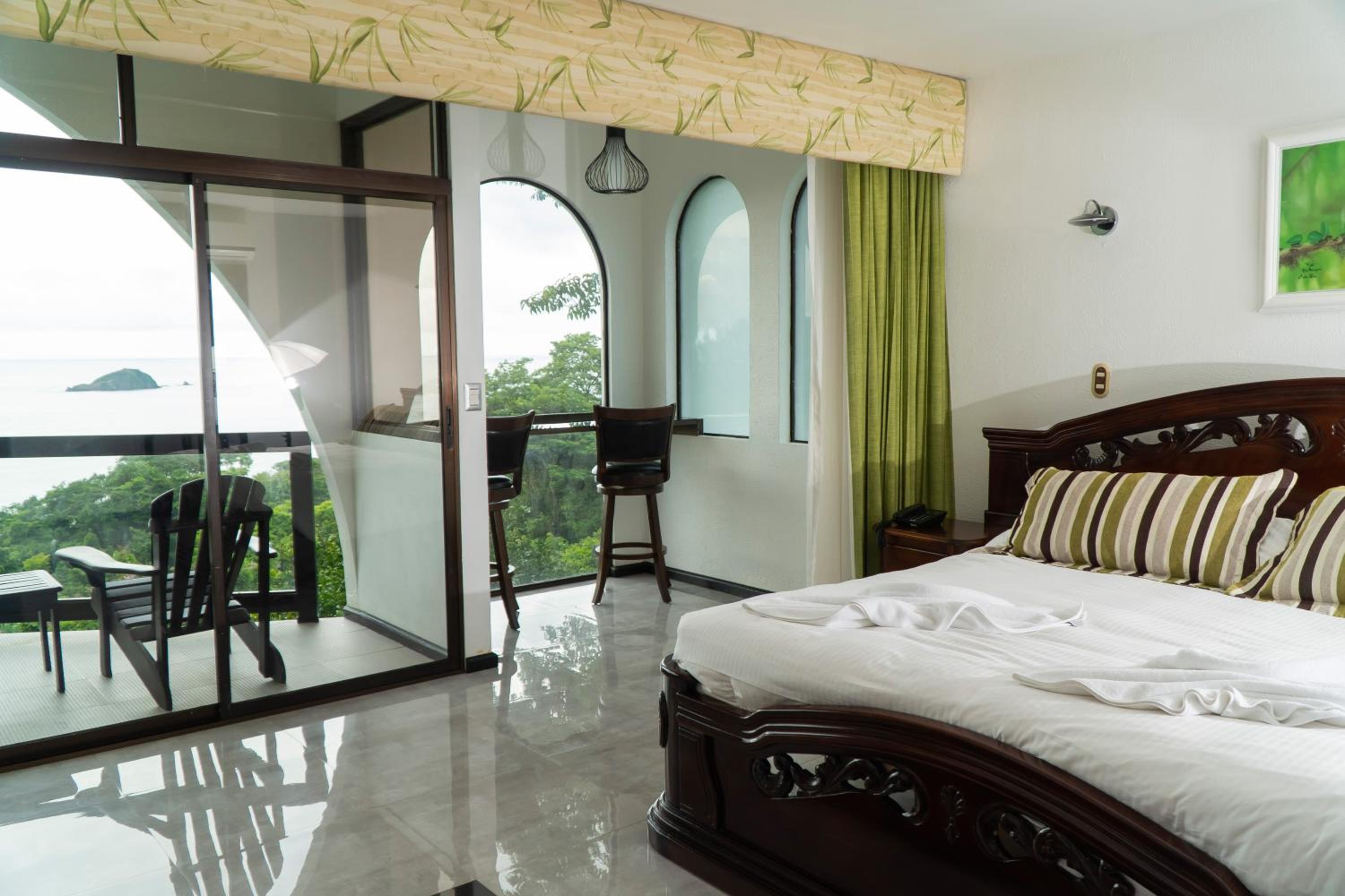 Habitación Superior con Vista al Océano