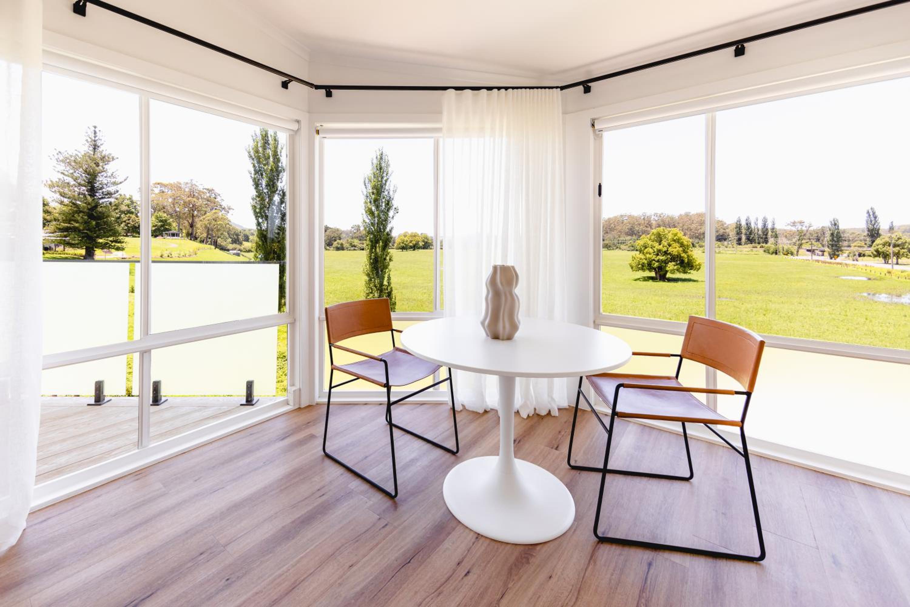 Deluxe Queen Suite - Photo 4