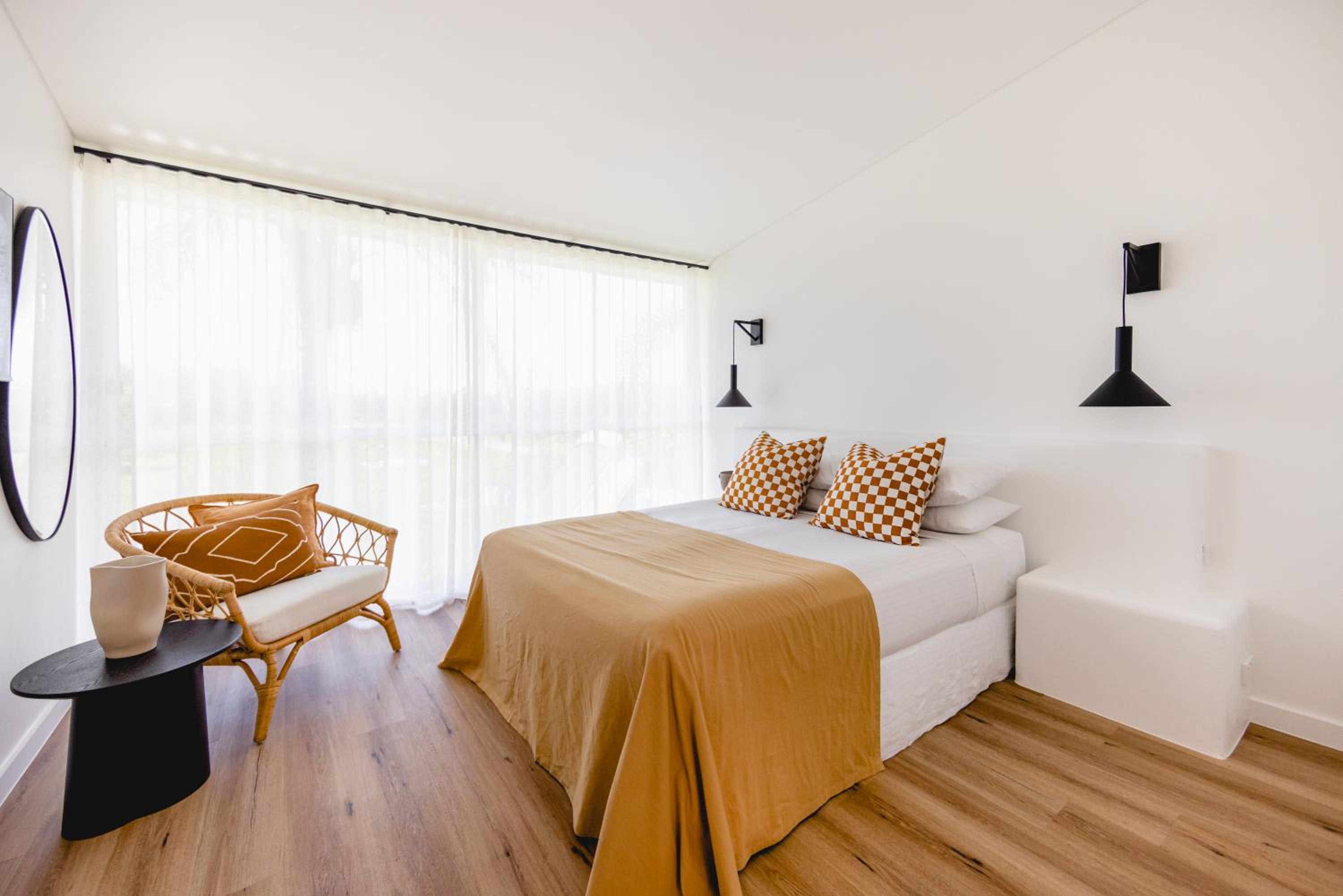 Queen Room - Photo 8