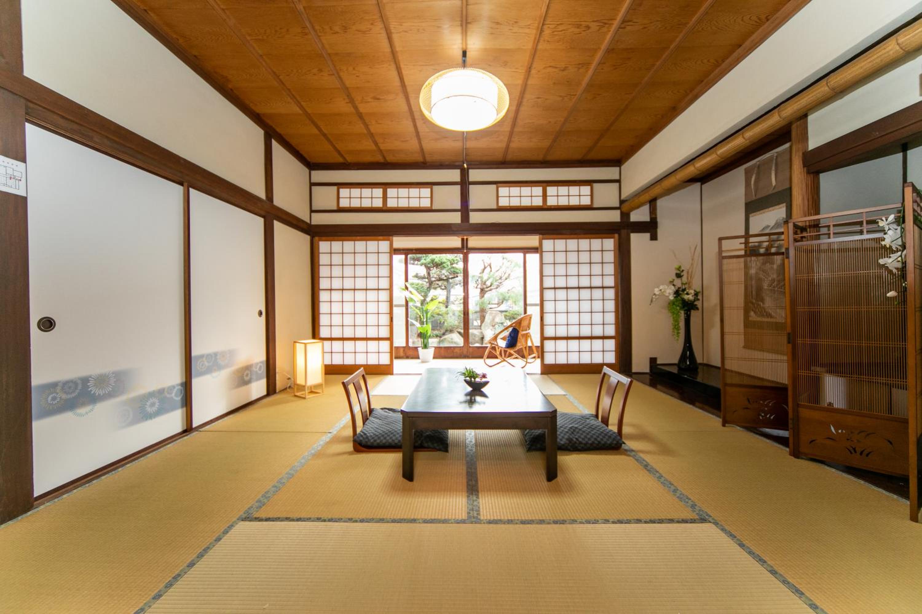 Three-Bedroom House - Photo 7