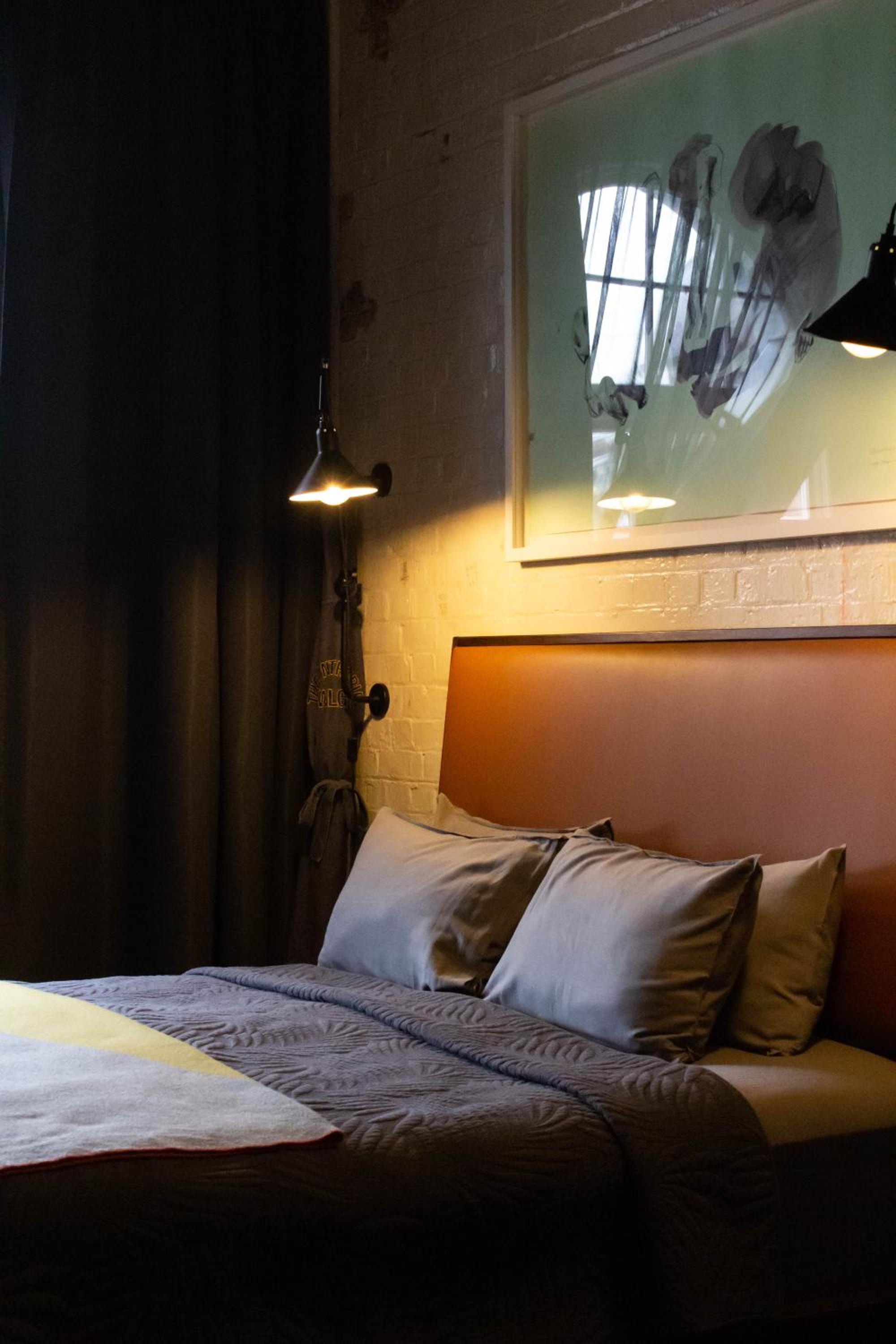 Superior King Suite - Photo 2