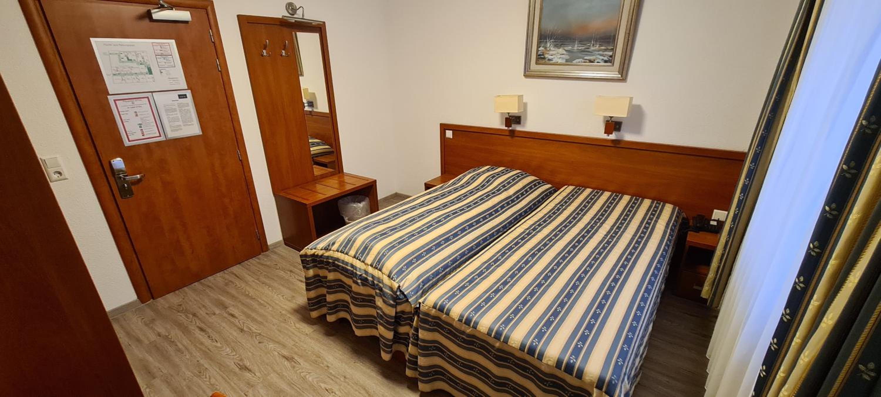 Double Room - Photo 31
