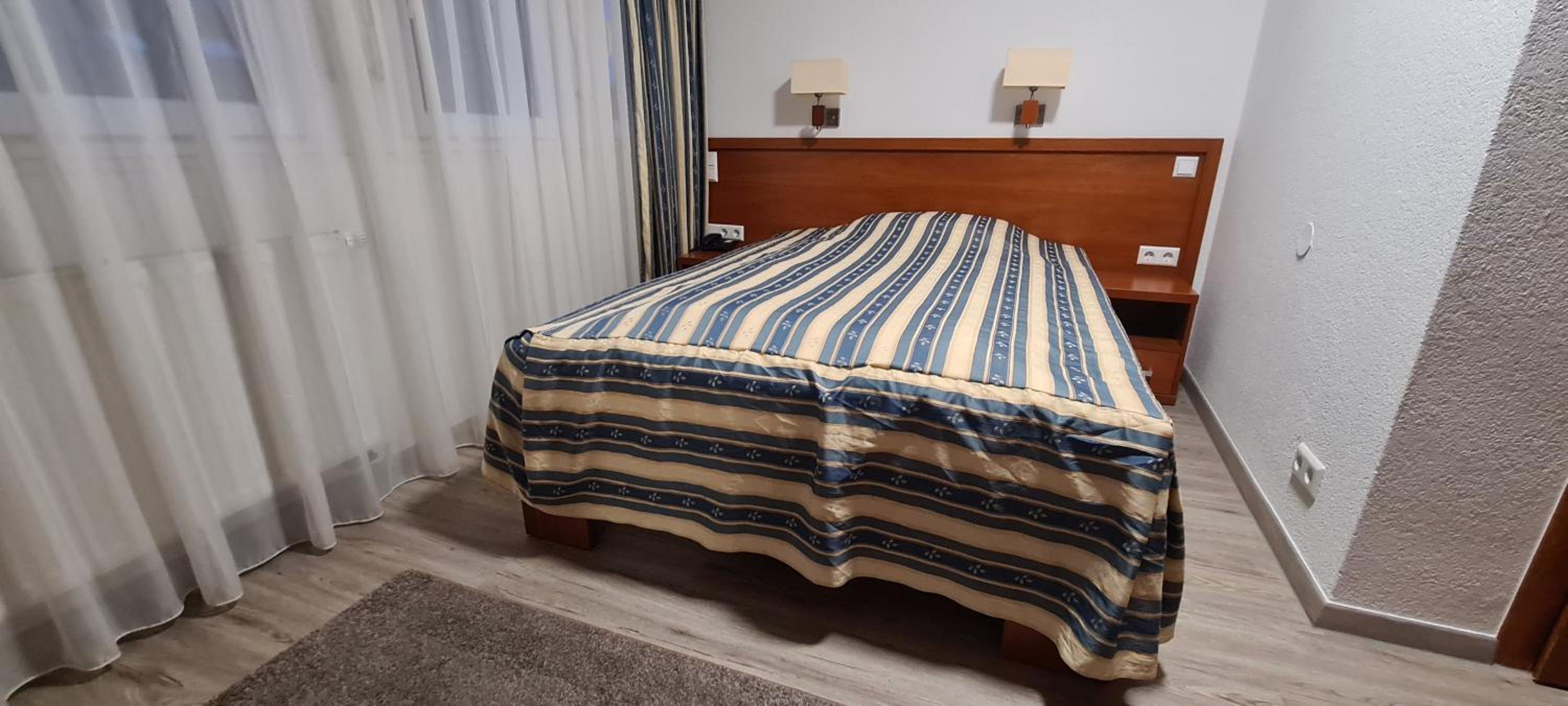 Double Room - Photo 34