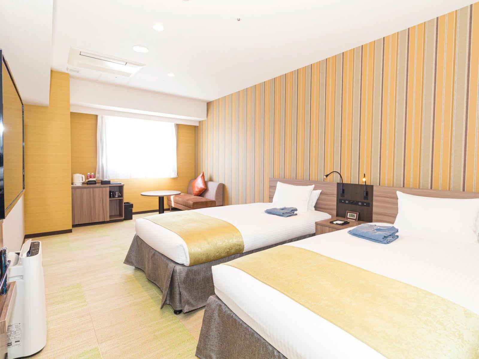 Deluxe Twin Room for 2 adult - Photo 1