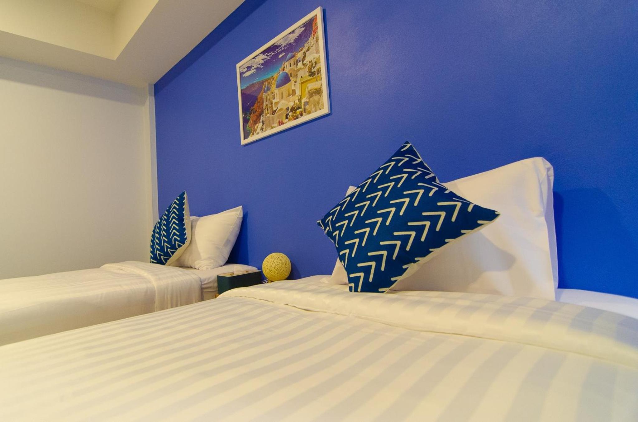 Twin Room - Photo 4