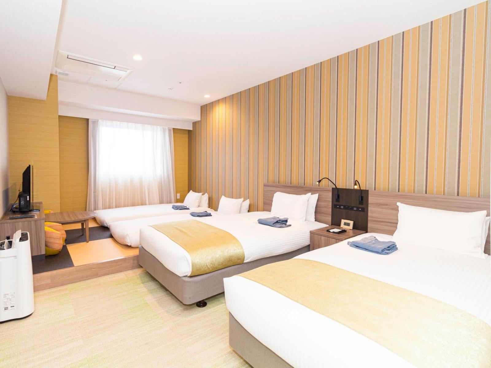 Deluxe Family Room for 4 adult - Photo 1
