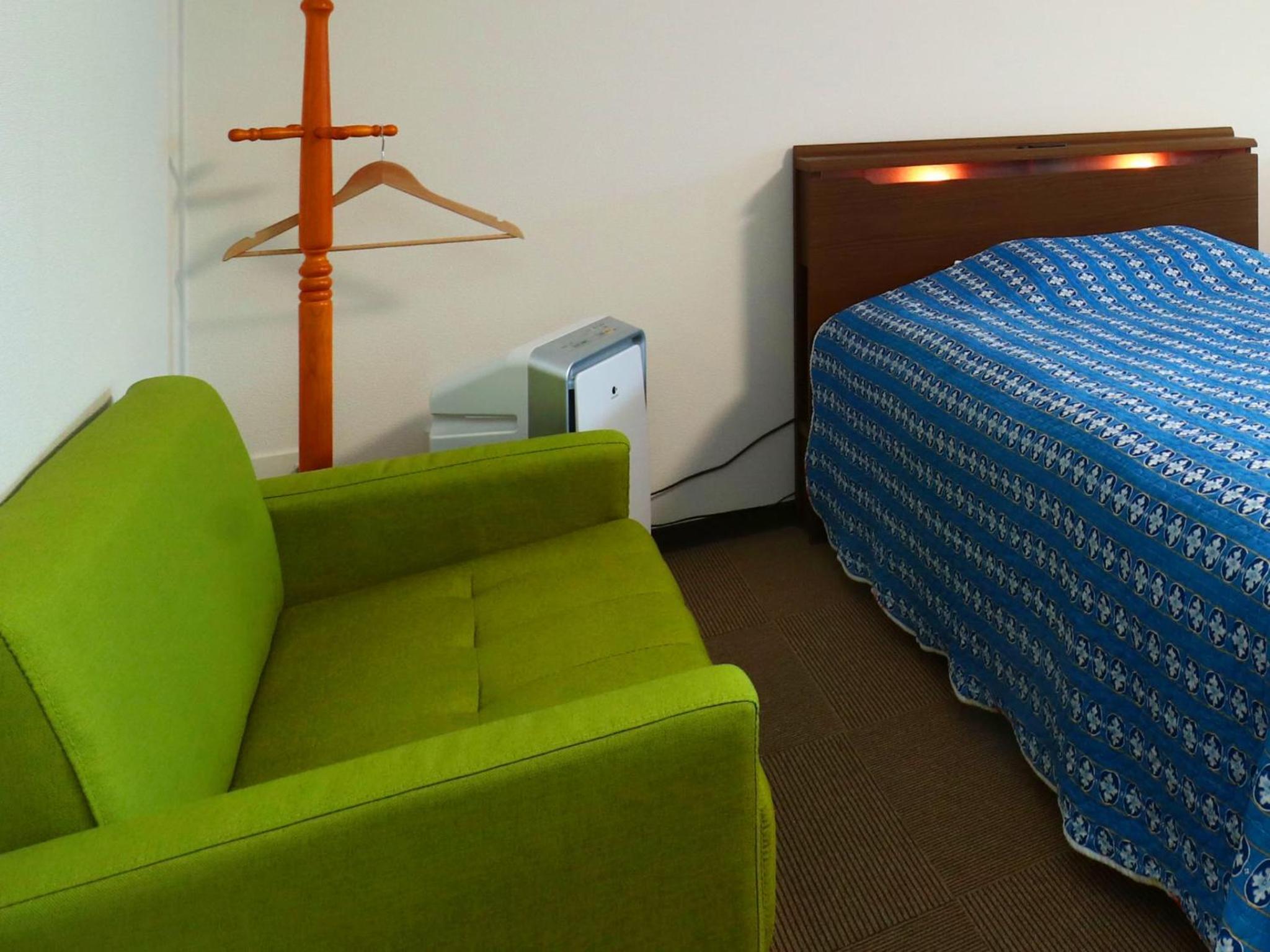Twin Room - Photo 5