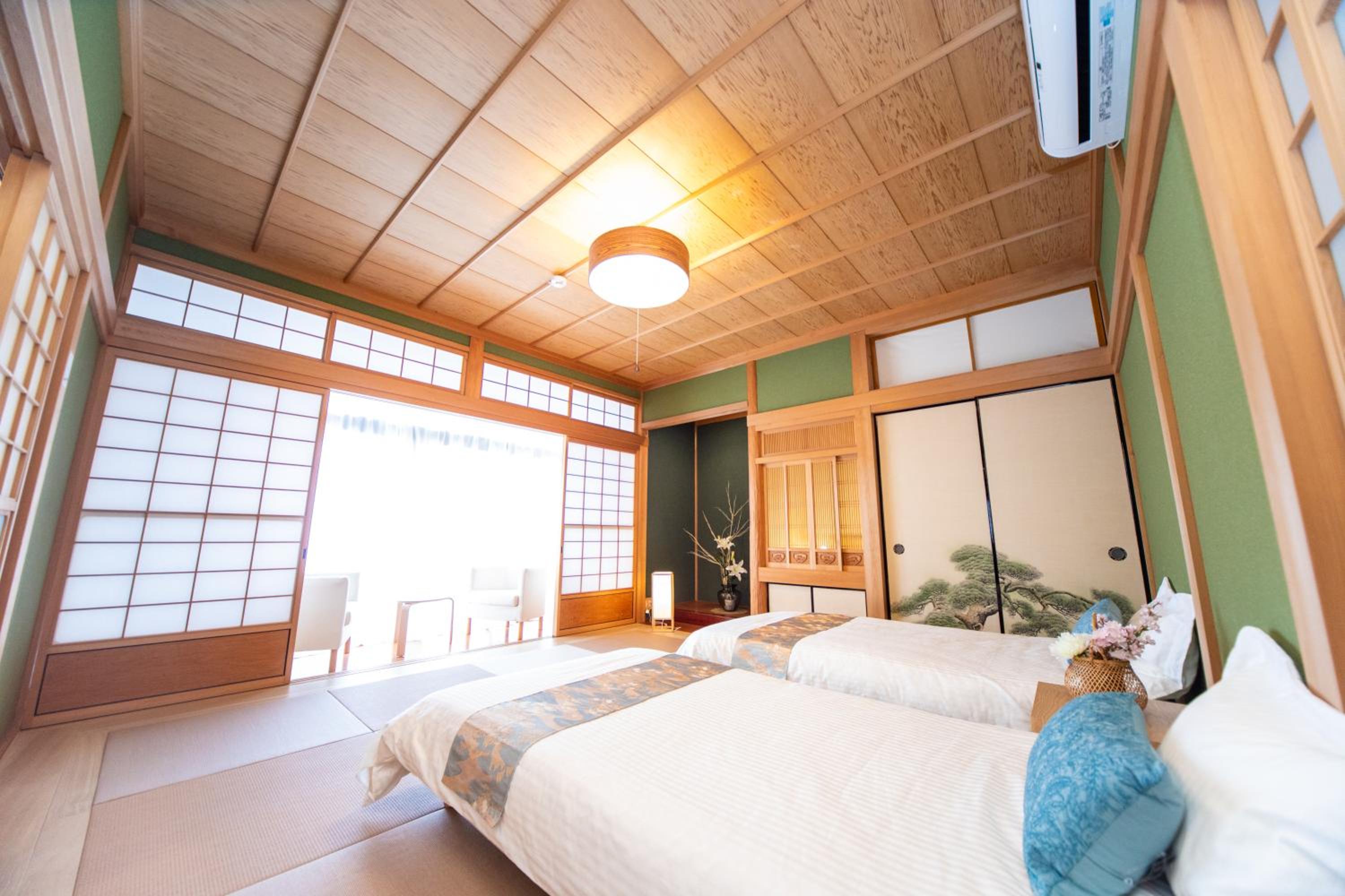Three-Bedroom House - Photo 9