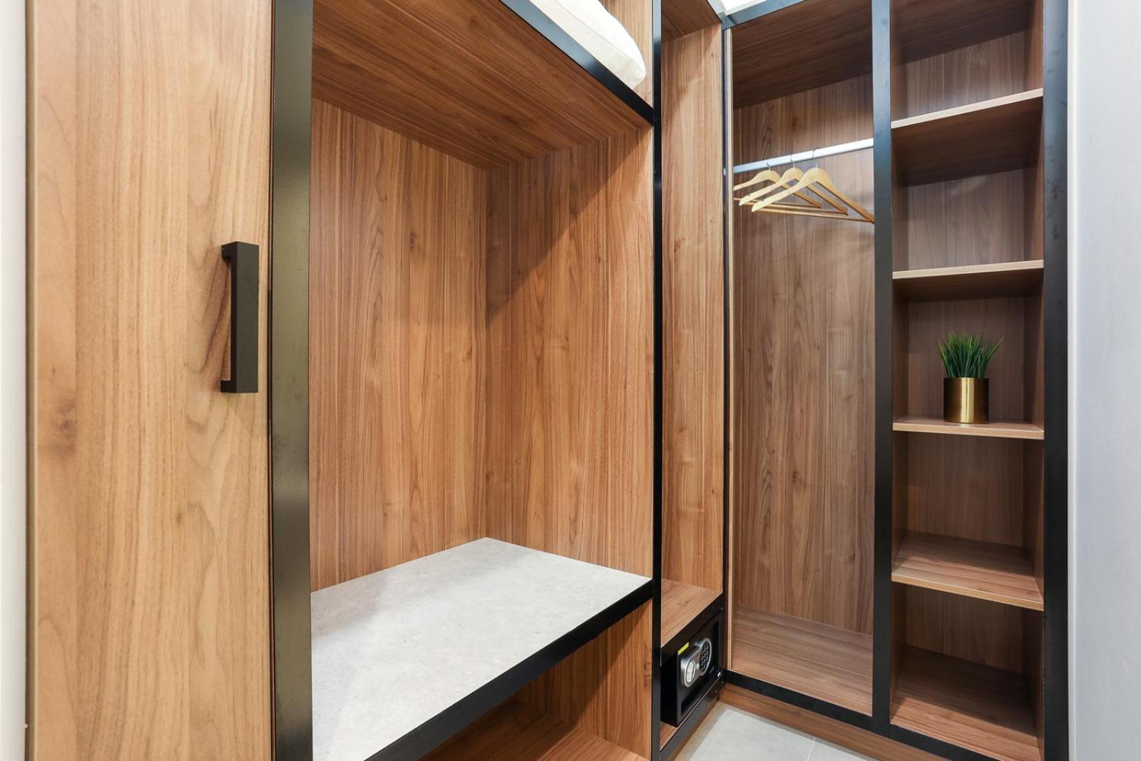 Two-Bedroom Suite - Photo 6