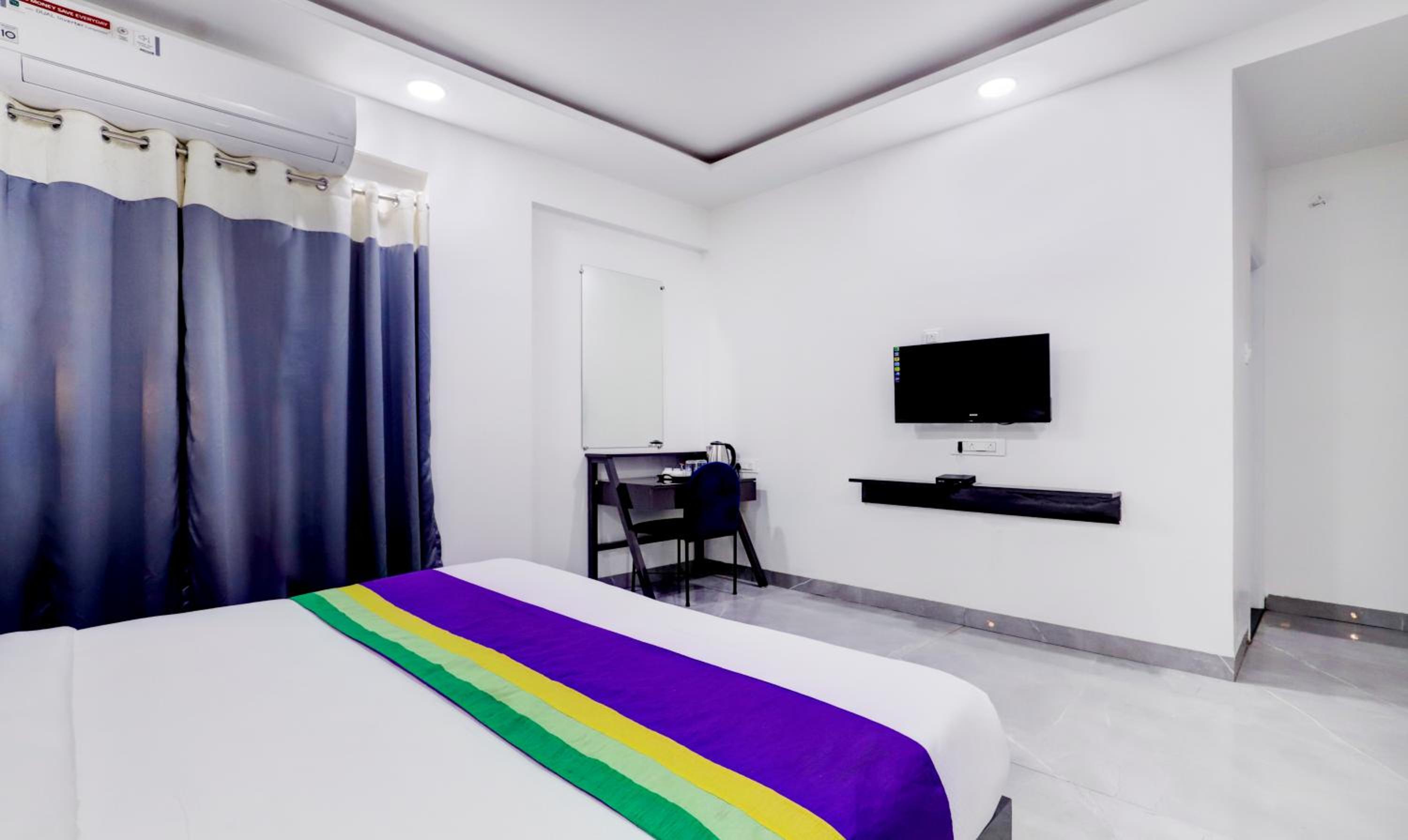 Deluxe Double Room - Photo 5