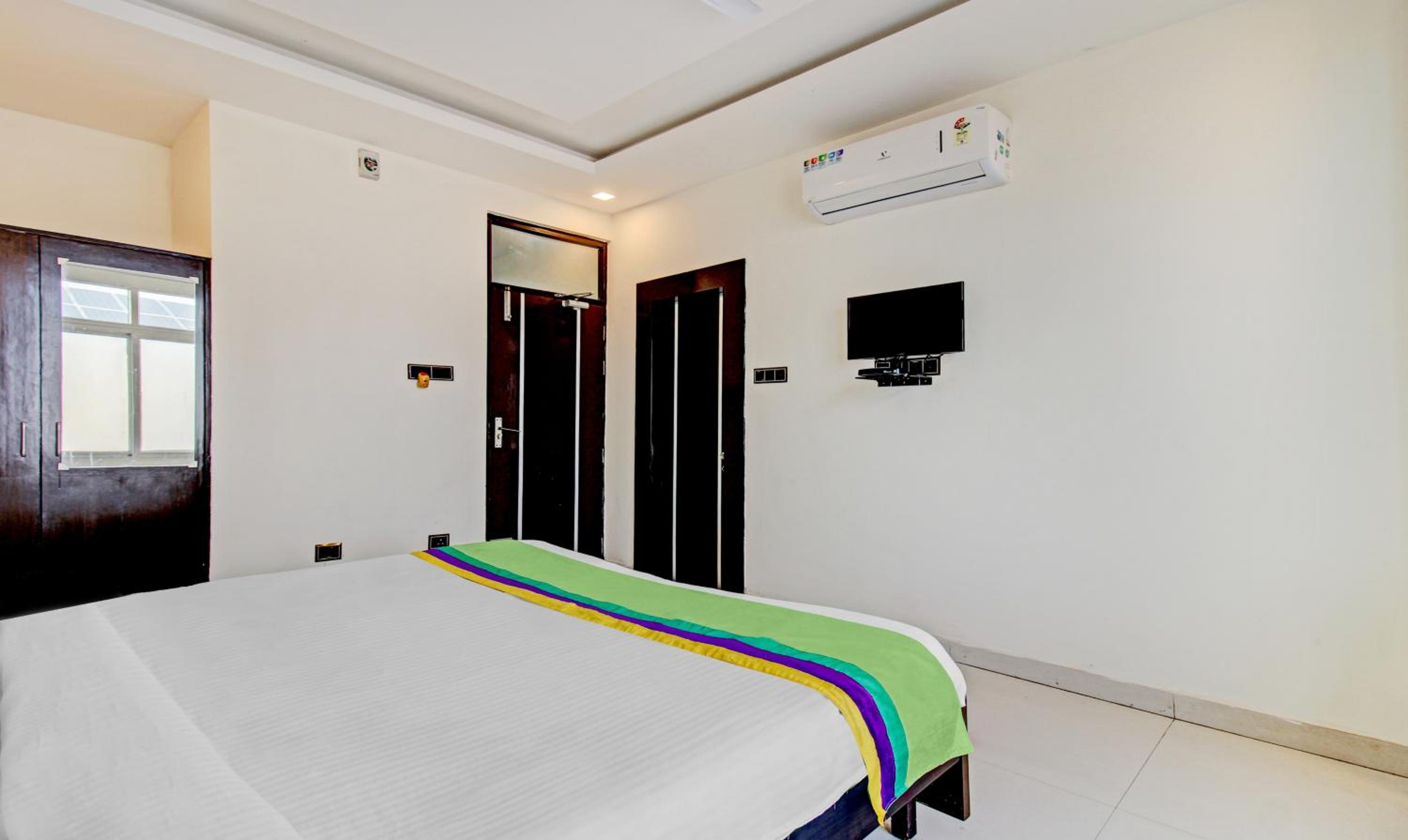Standard Room - Photo 2