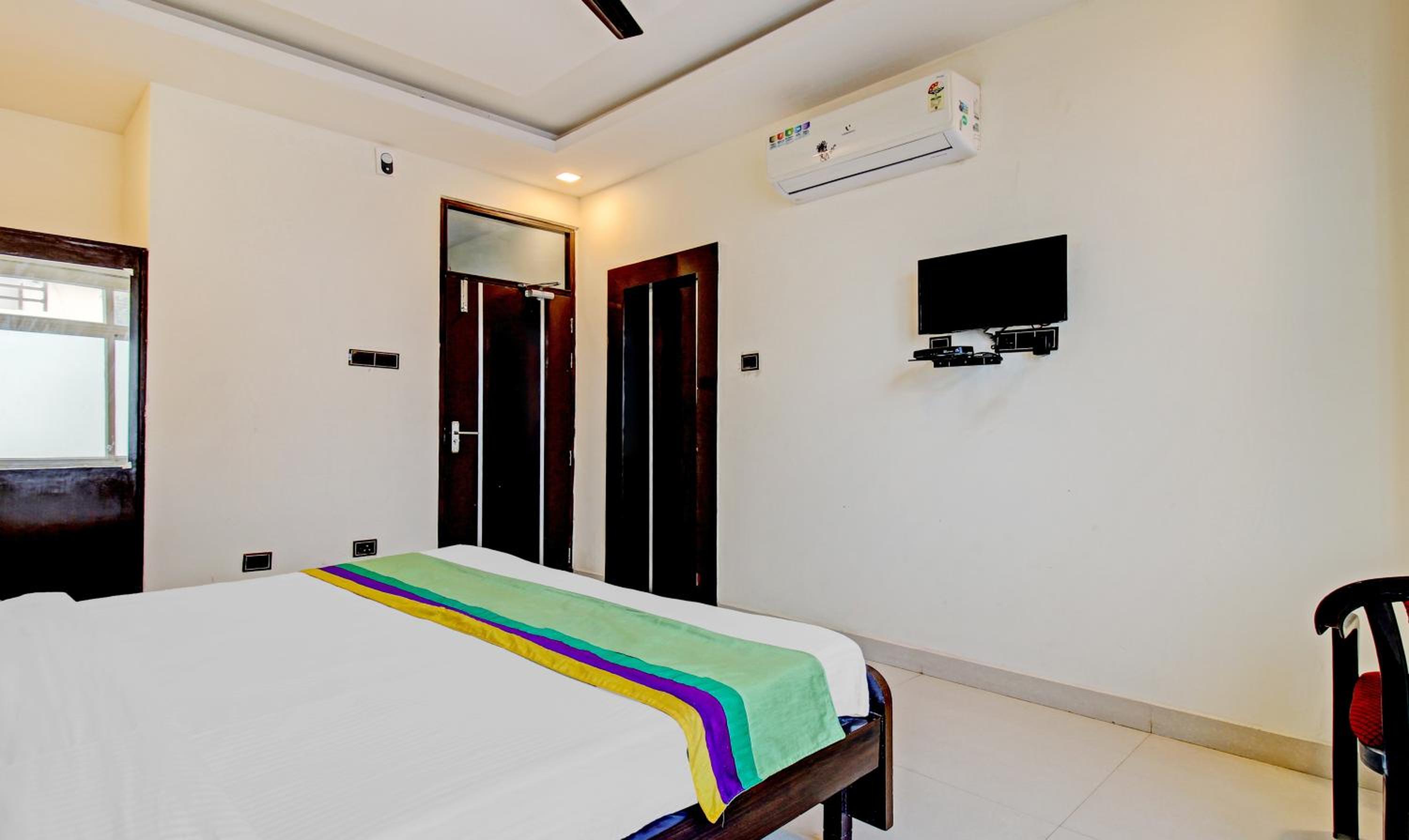 Standard Room - Photo 5