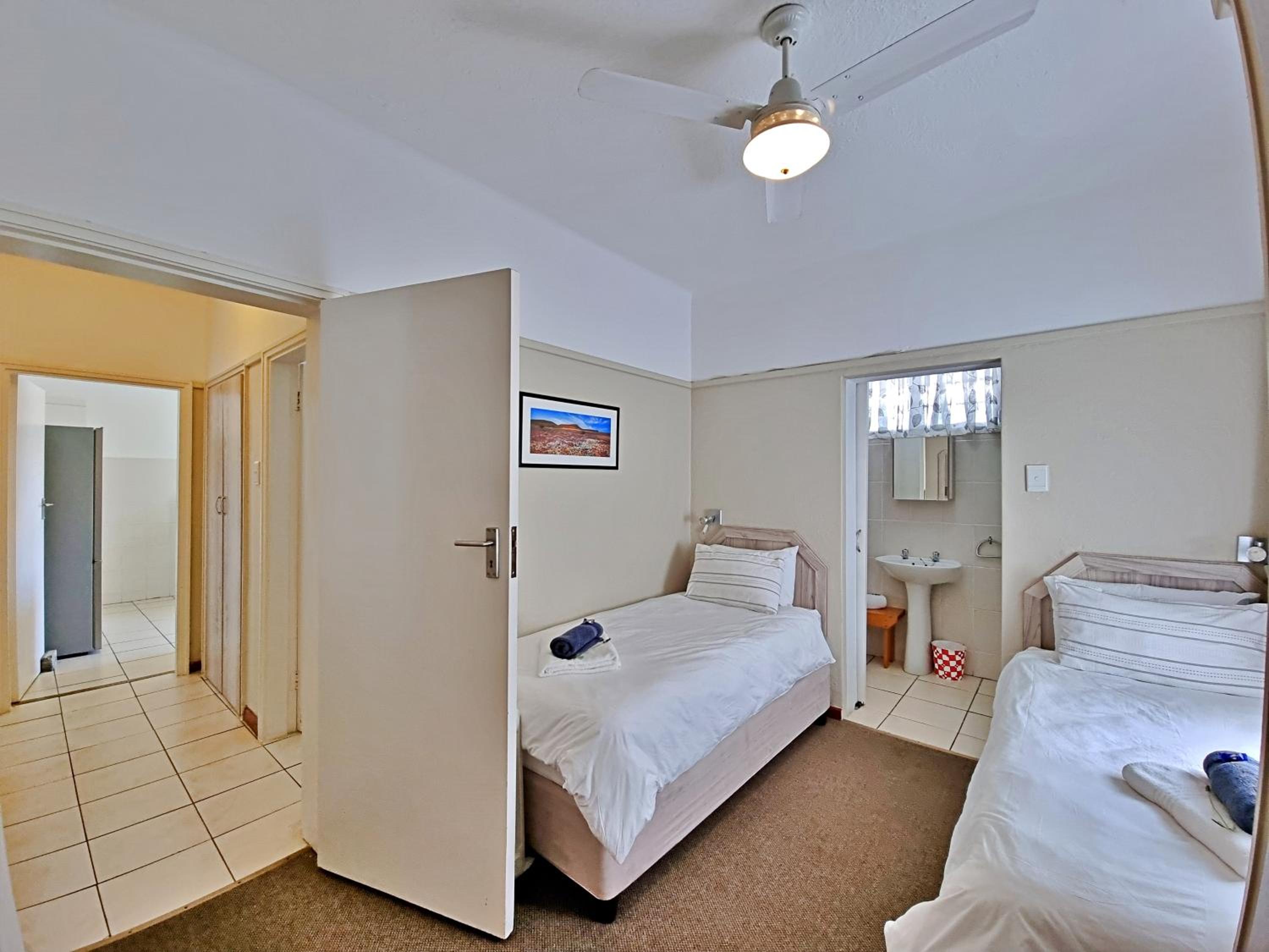 Two-Bedroom Apartment photo 2