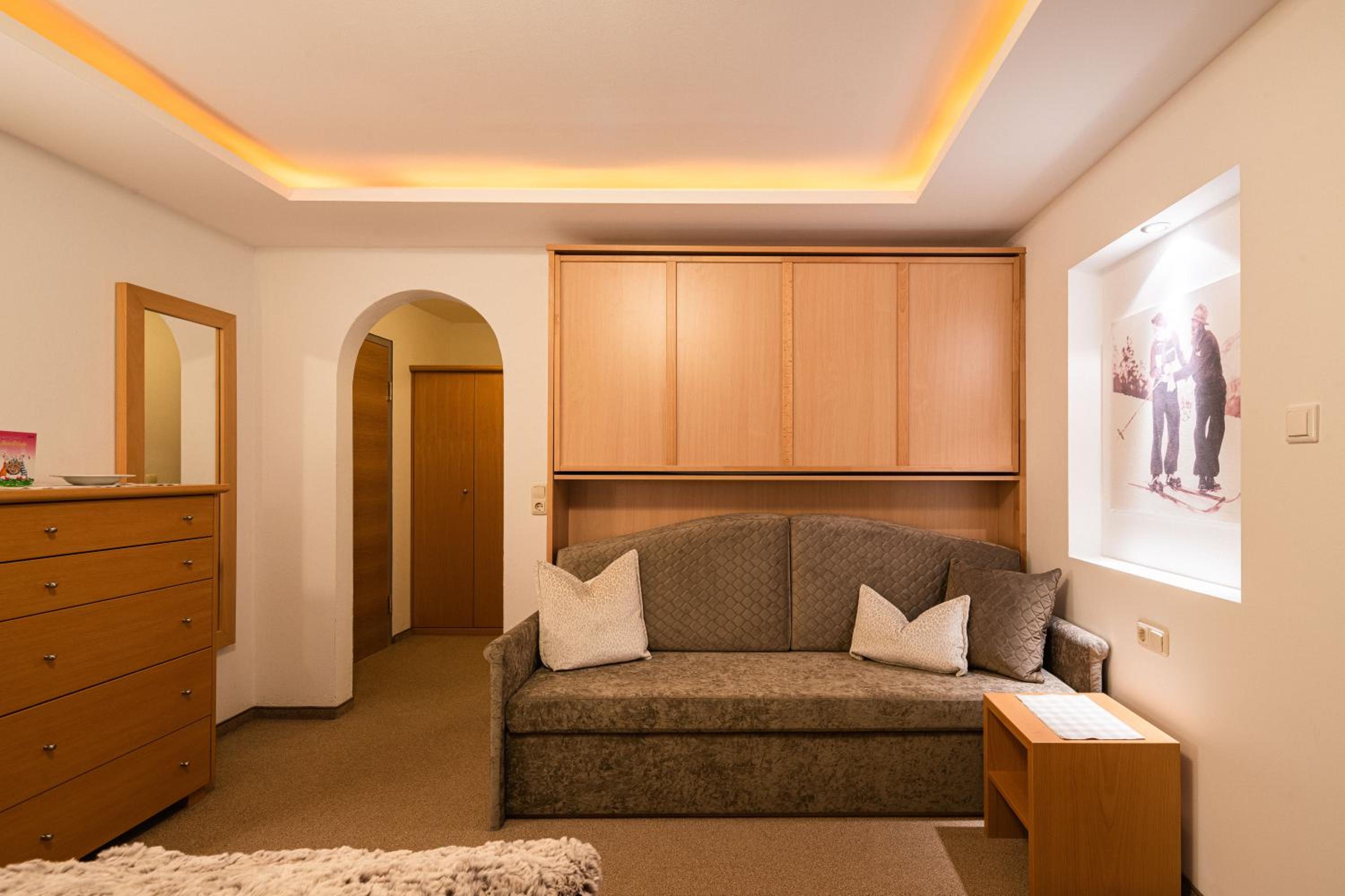 Family Room with Balcony - Photo 5