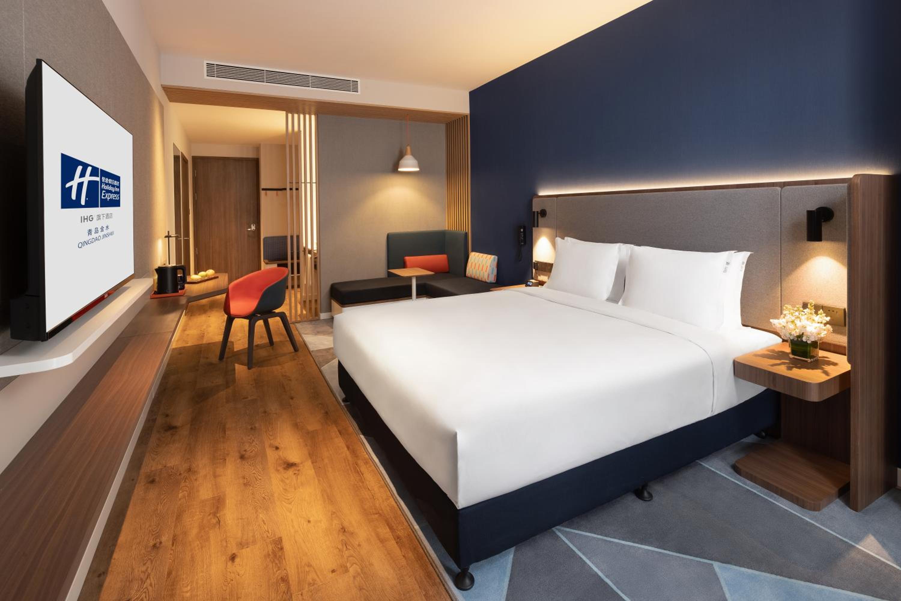Standard King Room - Photo 1