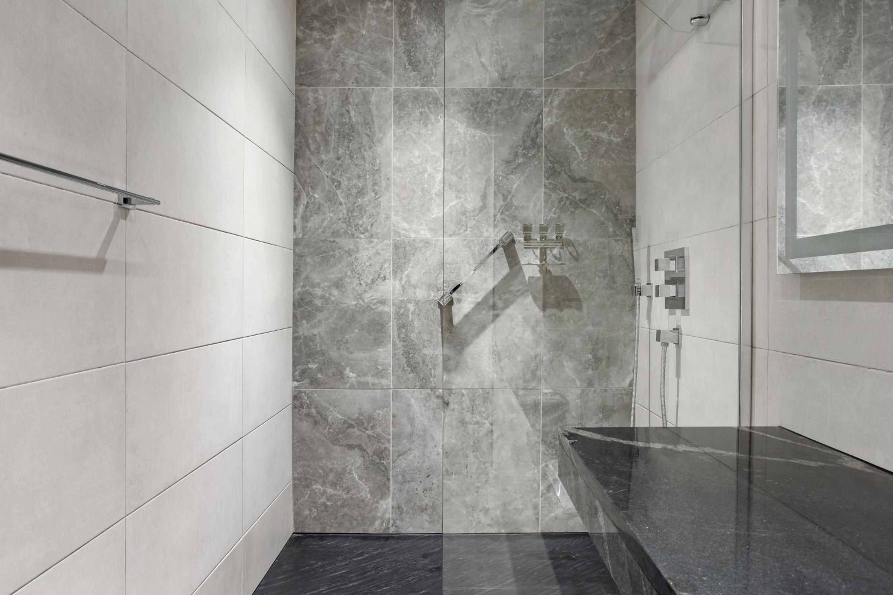 Junior Suite - Photo 15